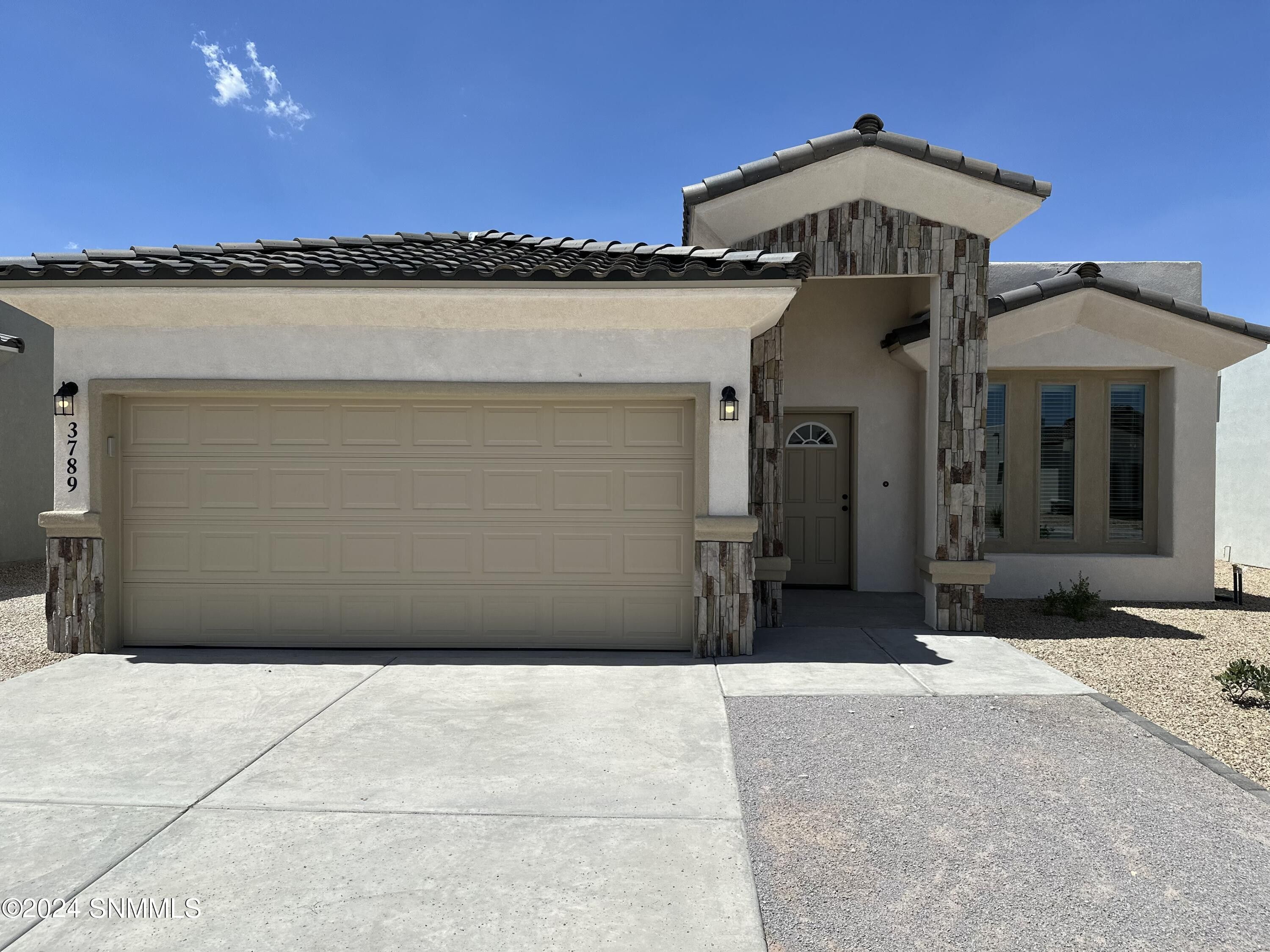 3789 Gibraltar Road. Las Cruces, NM 88012