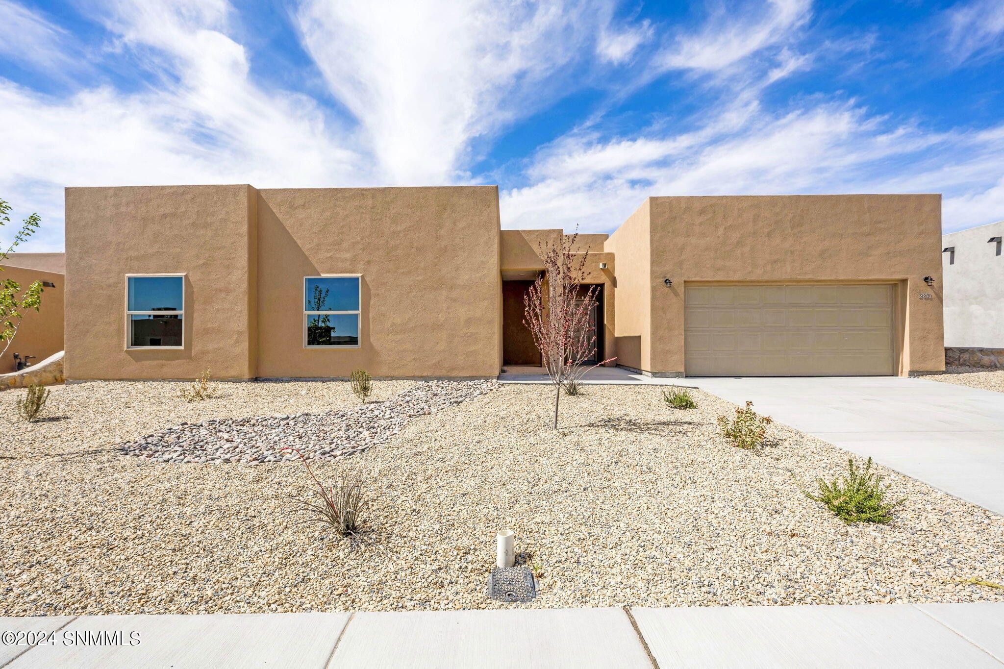 2853 East Springs Road. Las Cruces, NM 88011