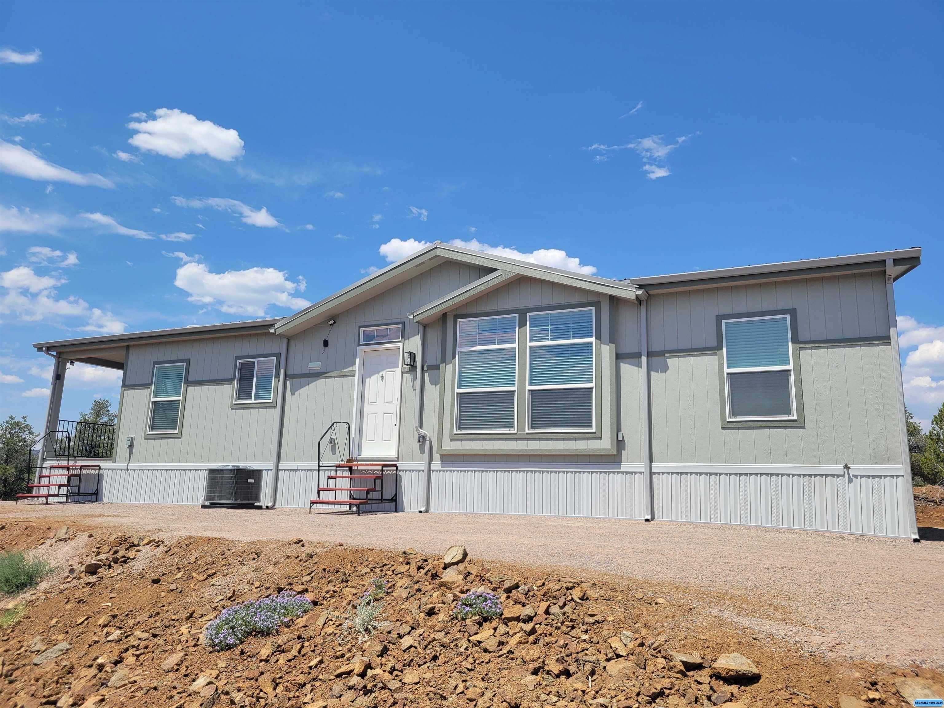 62 Peterson Road. Silver City, NM 88061