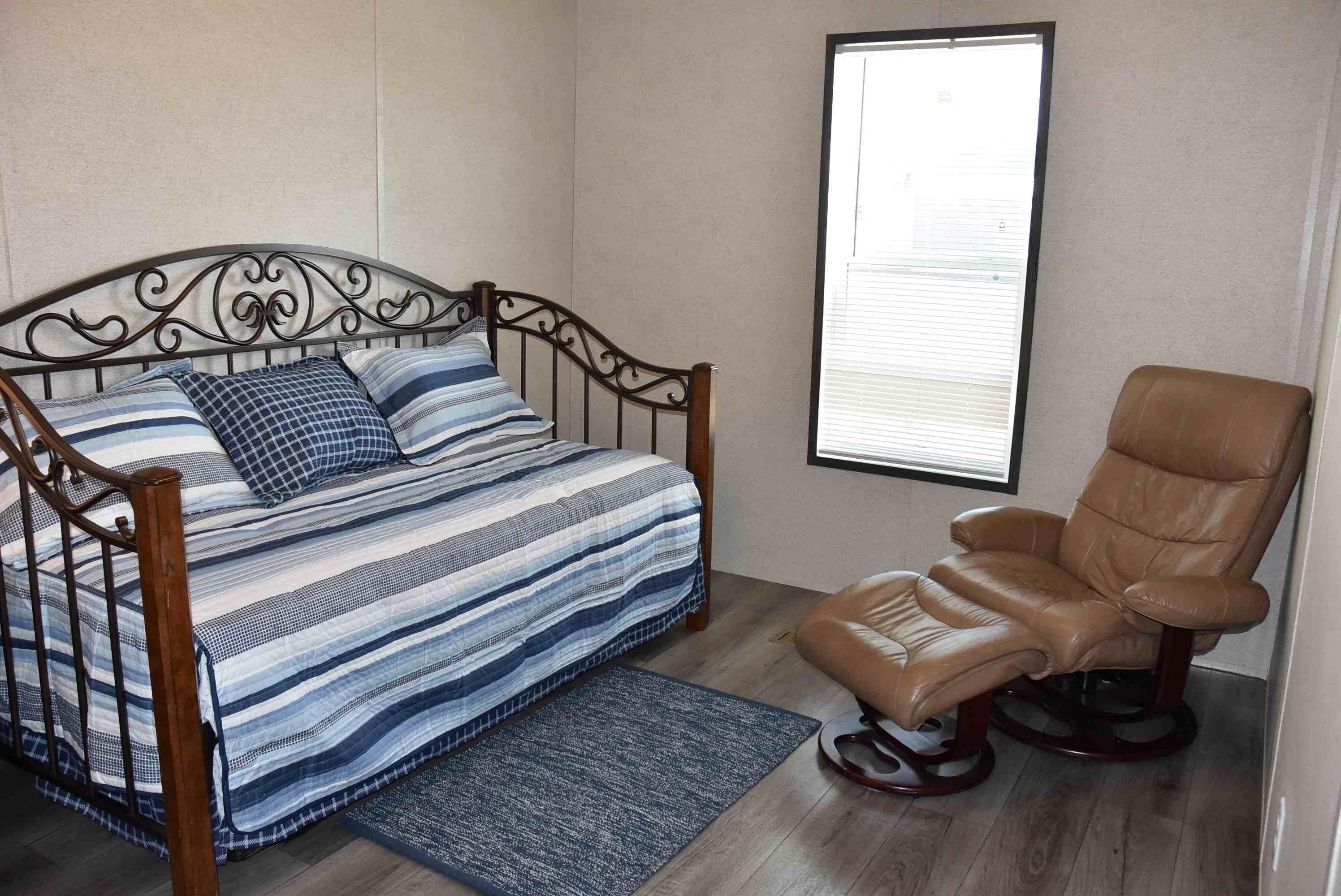 819 Merced Way Lot 12. Taos, NM 87571