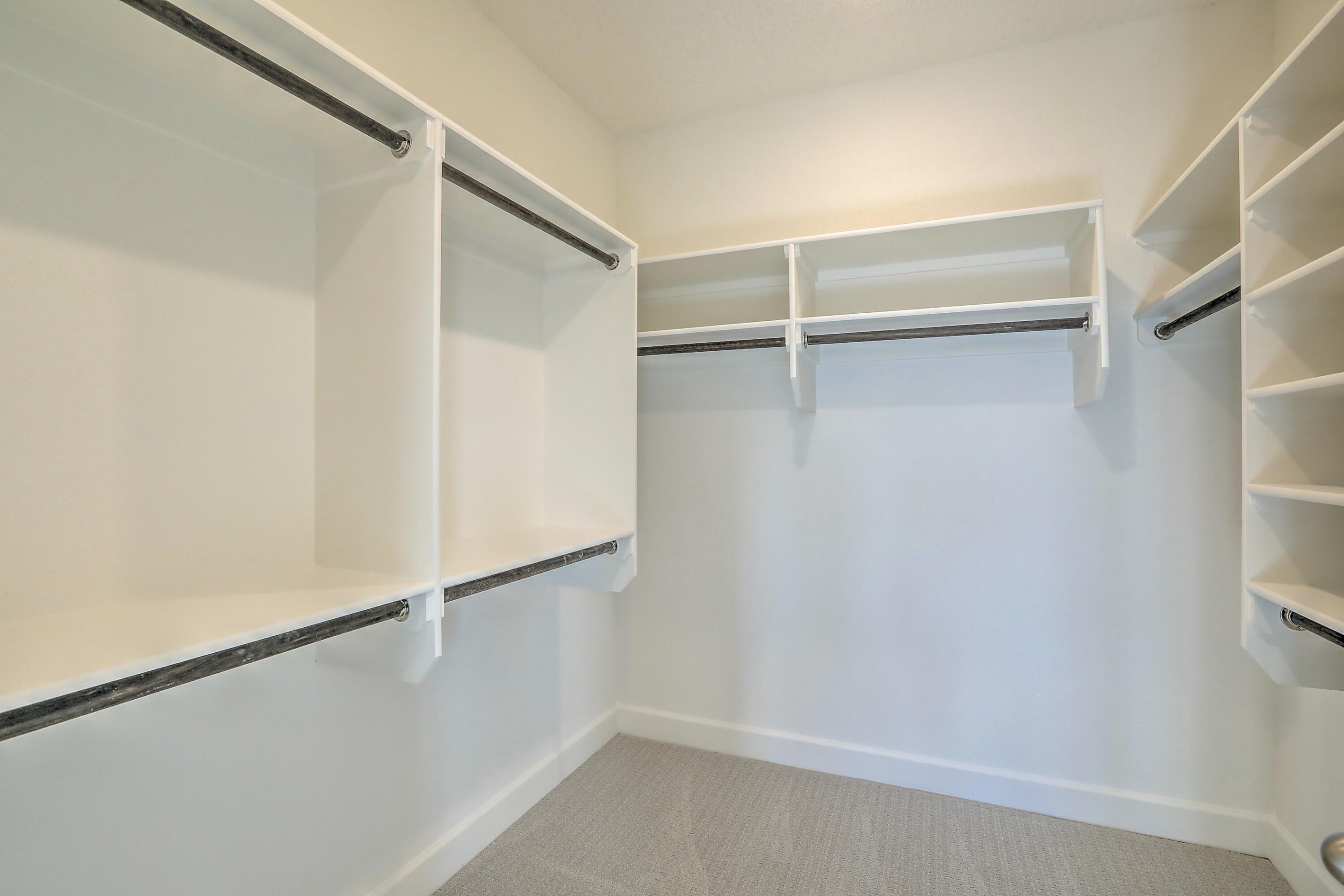 6705 Sydney Drive Ne. Rio Rancho, NM 87144