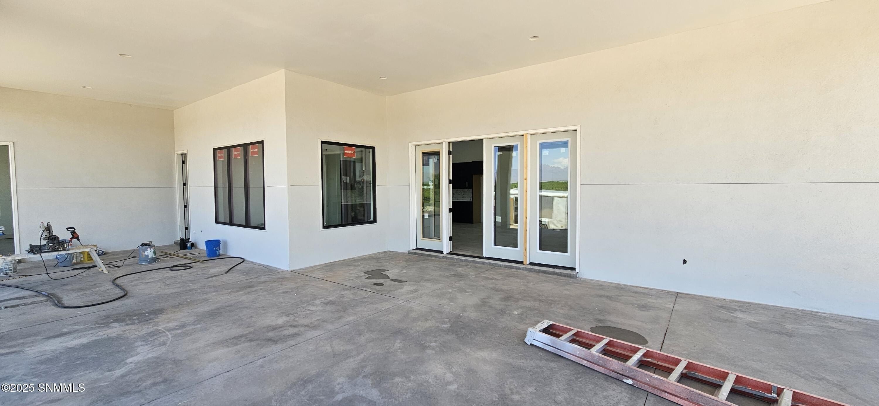 2133 Mesilla Hills Drive. Las Cruces, NM 88005