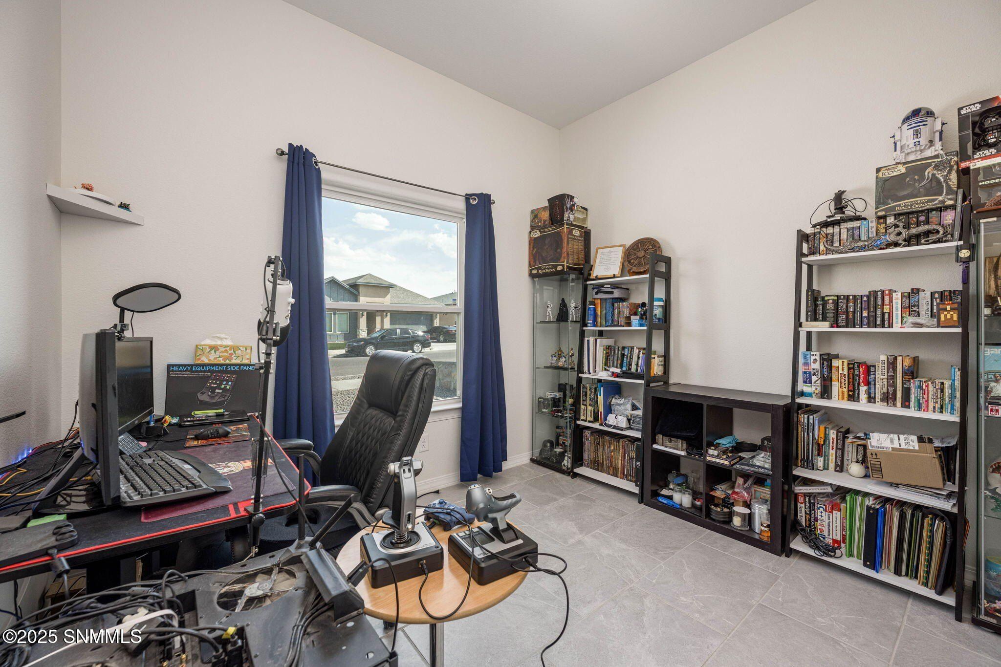 143 Ruth Trail. Sunland Park, NM 88008