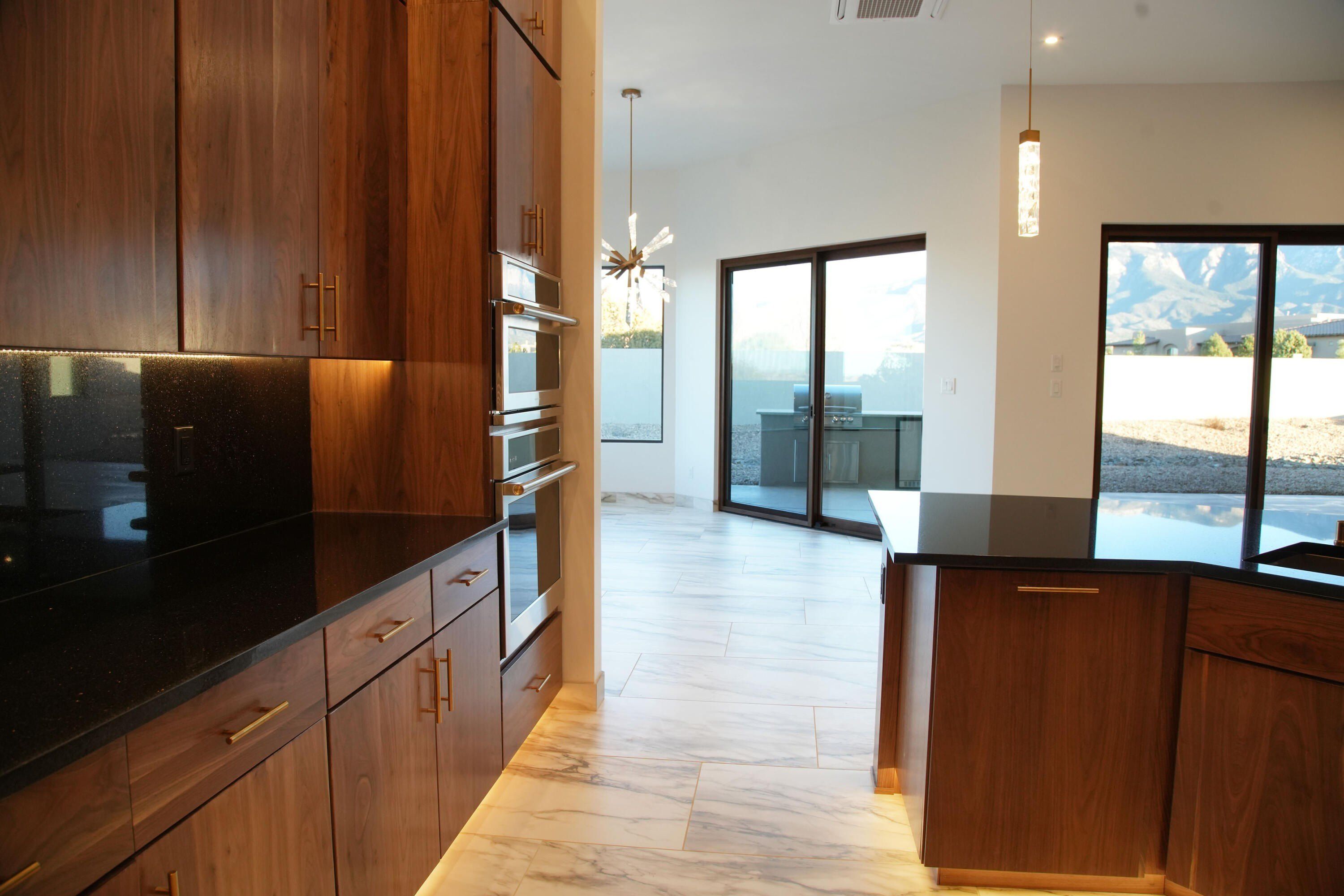 2 Brazos Trail Court. Placitas, NM 87043