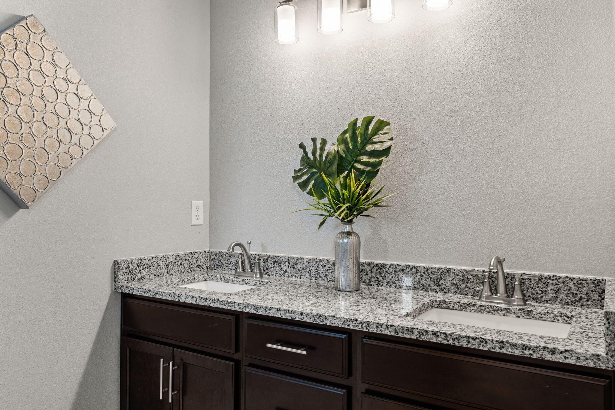 3605 Queen Court Ne. Rio Rancho, NM 87144