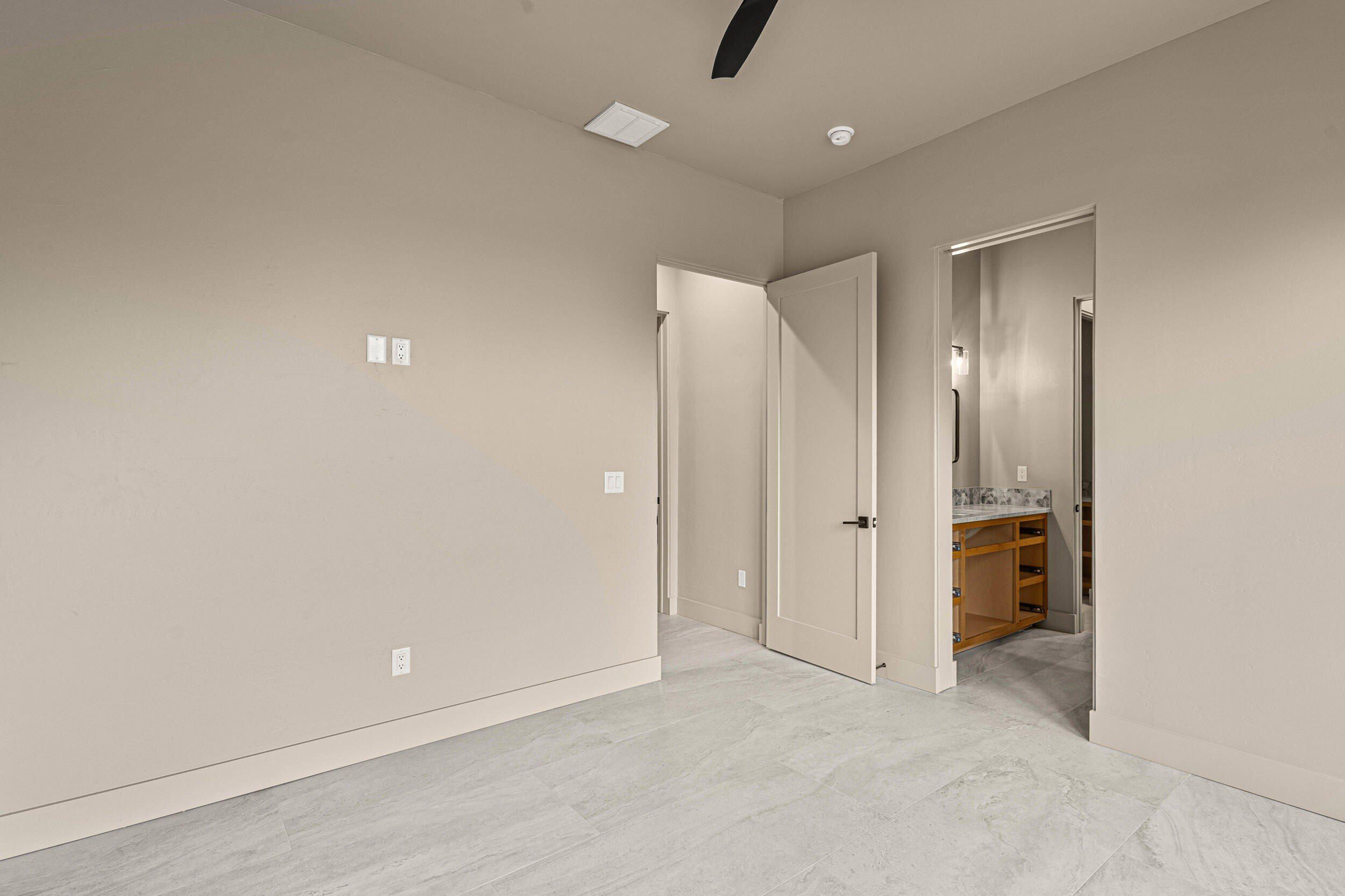 613 Valle Querido Court Nw. Albuquerque, NM 87114