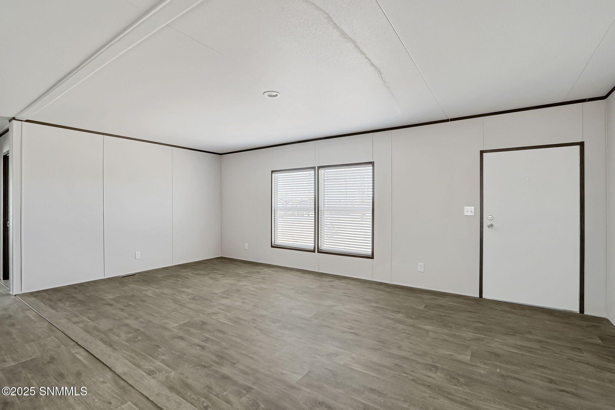 205 Peaceful Pines Lane. La Mesa, NM 88044