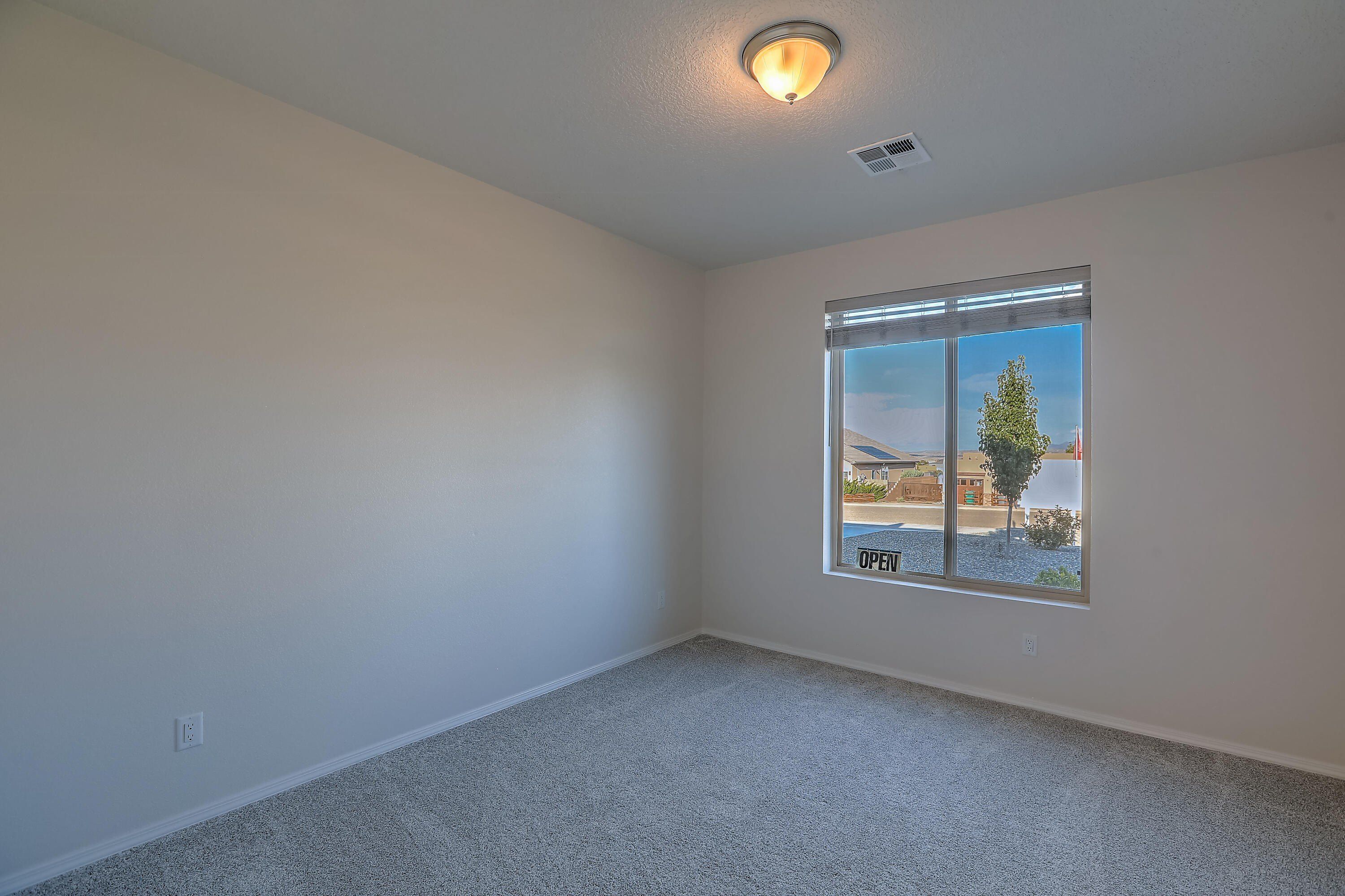 3009 Vatapa Road Ne. Rio Rancho, NM 87144