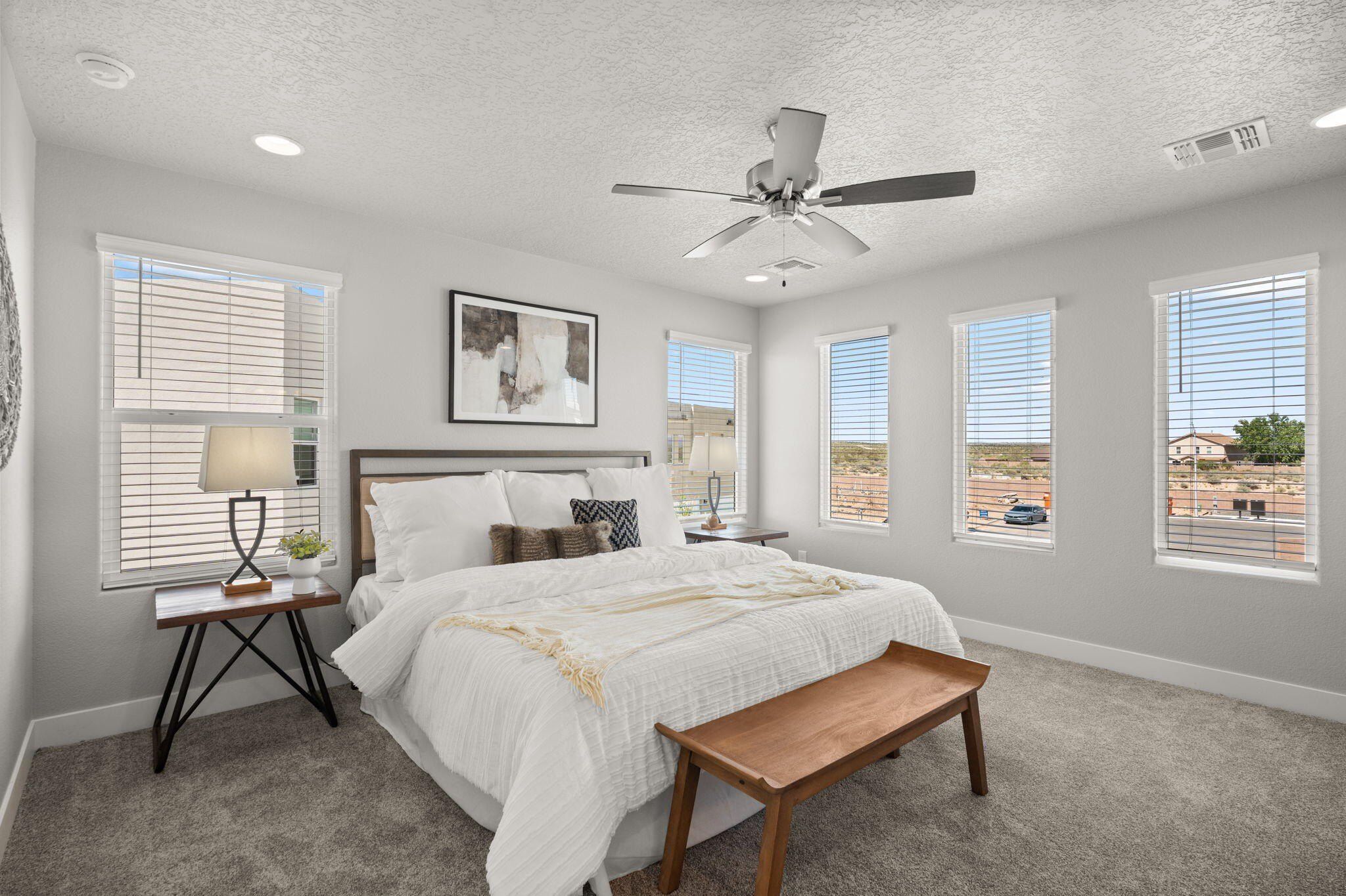 4432 Wymont Circle Ne. Albuquerque, NM 87111