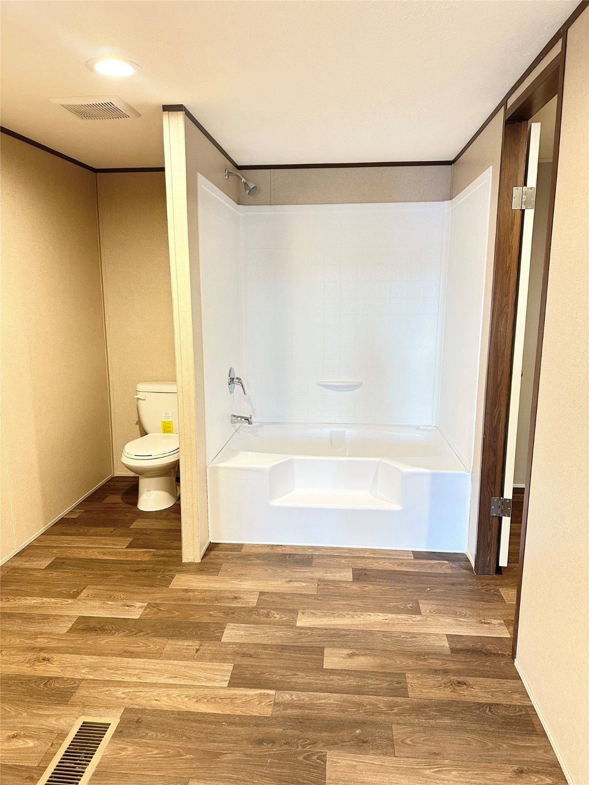 1813 Gordon Lane. Espanola, NM 87532