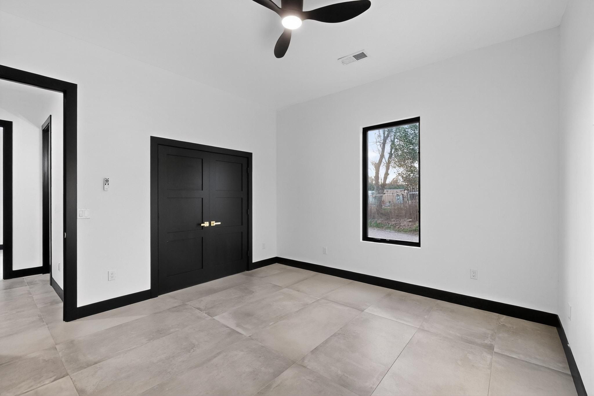 10670 Nm 337. Tijeras, NM 87059