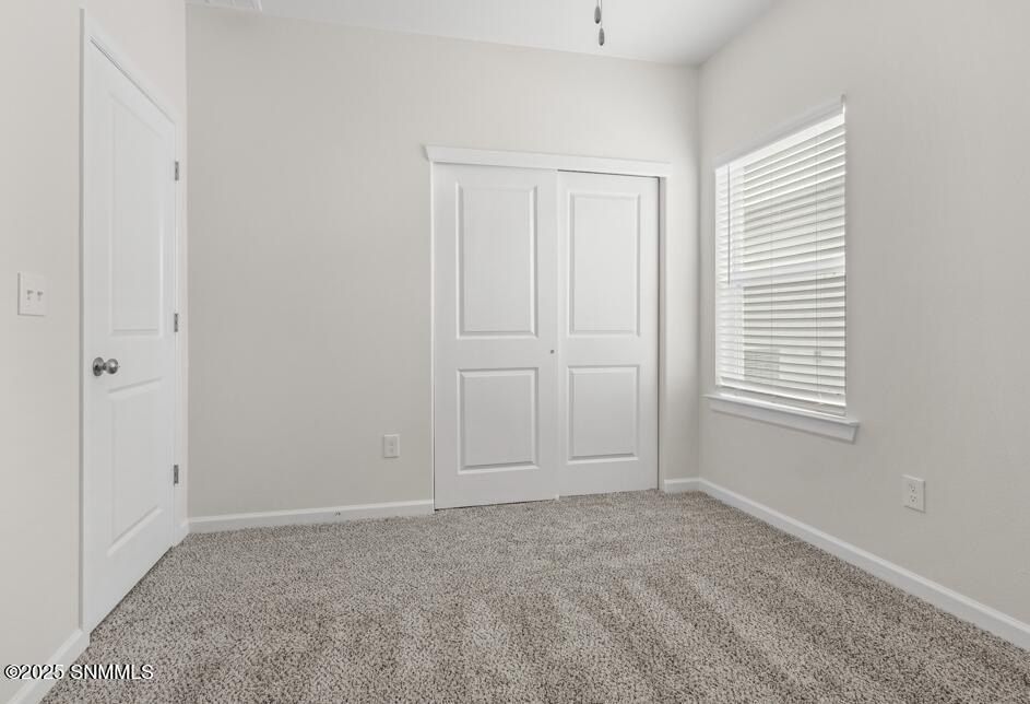 6060 Olive Park. Sunland Park, NM 88008