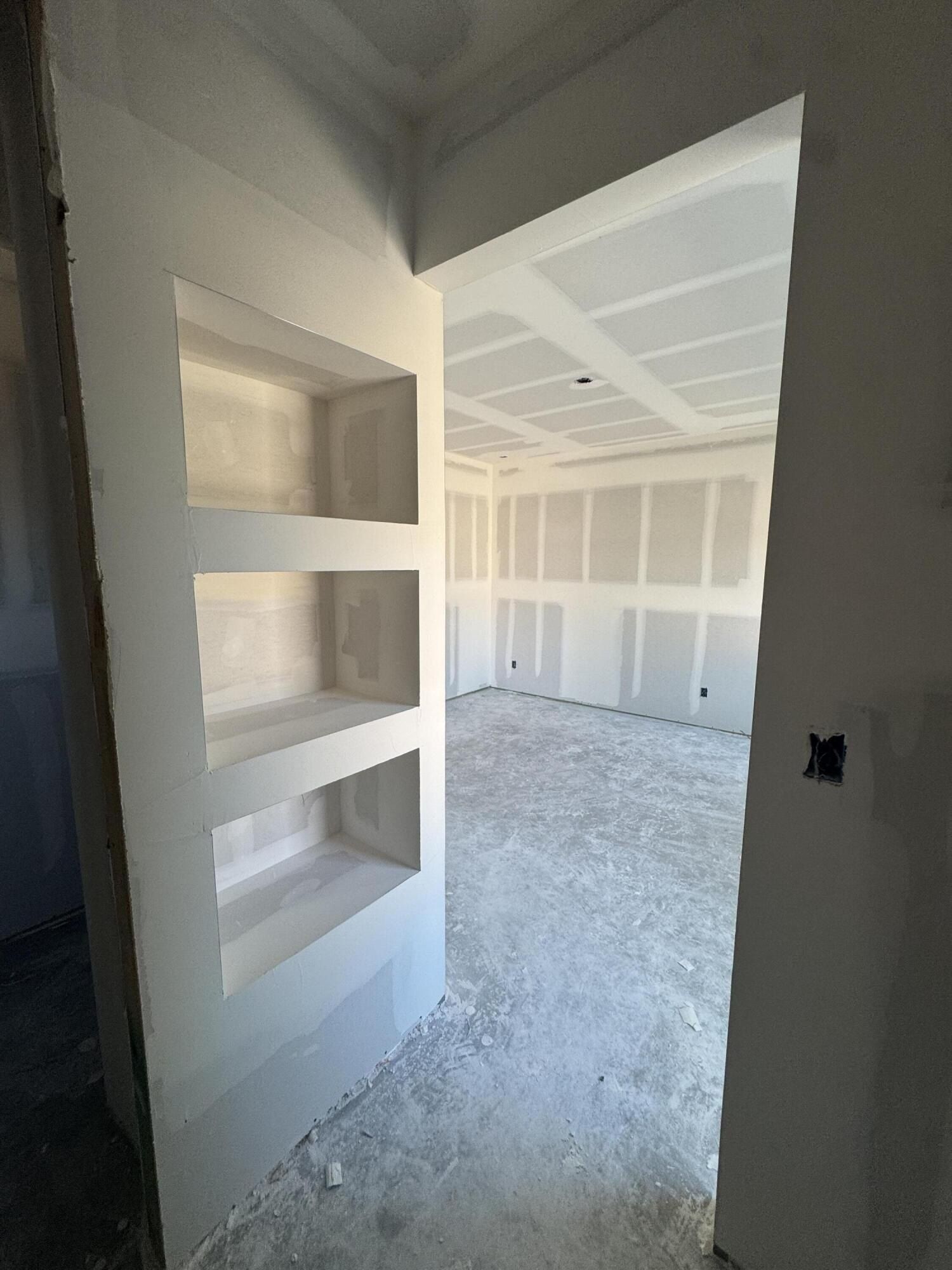 6056 Diebenkorn Drive Se. Albuquerque, NM 87106