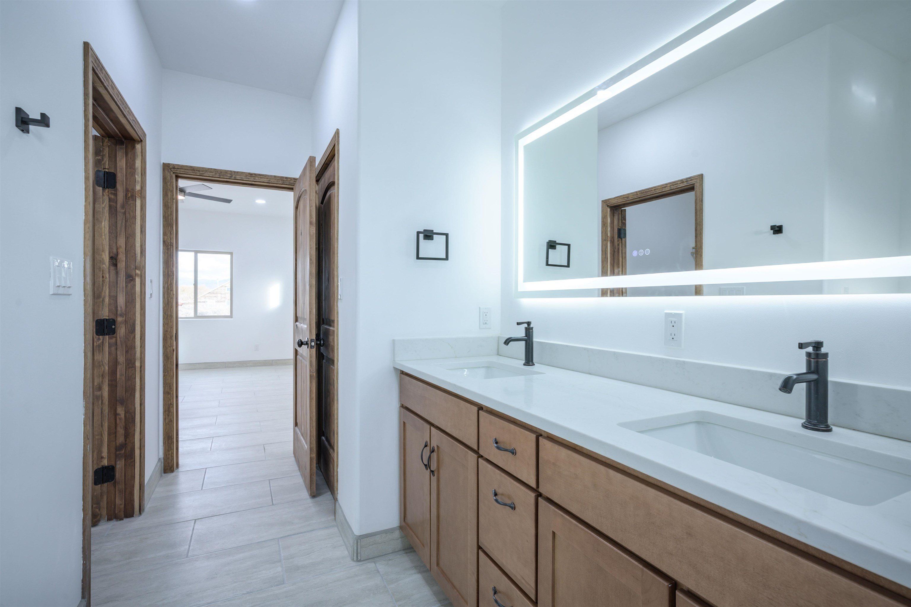 12 Vista Linda Road. Ranchos De Taos, NM 87557