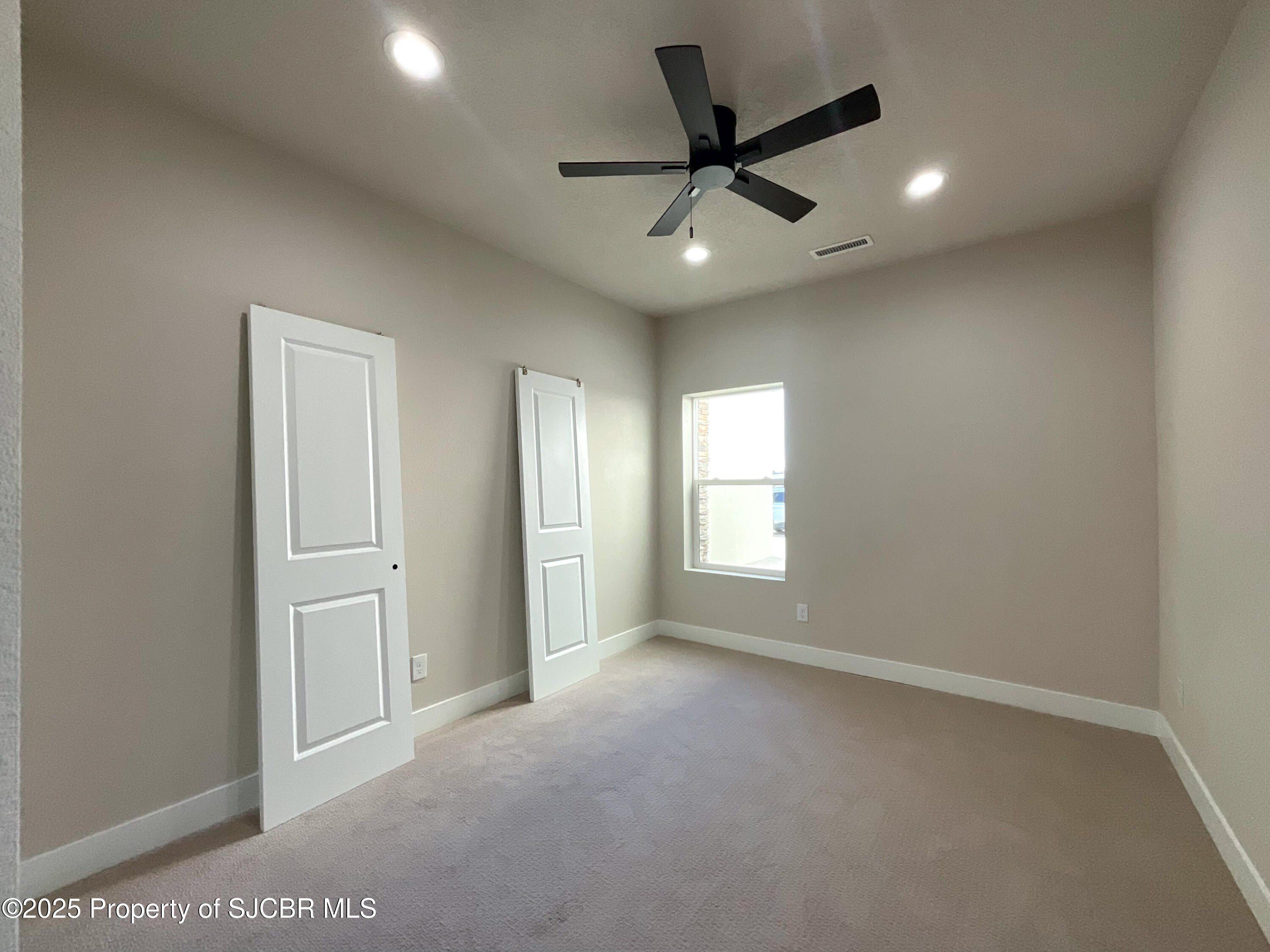 5744 Chance Lane. Farmington, NM 87402
