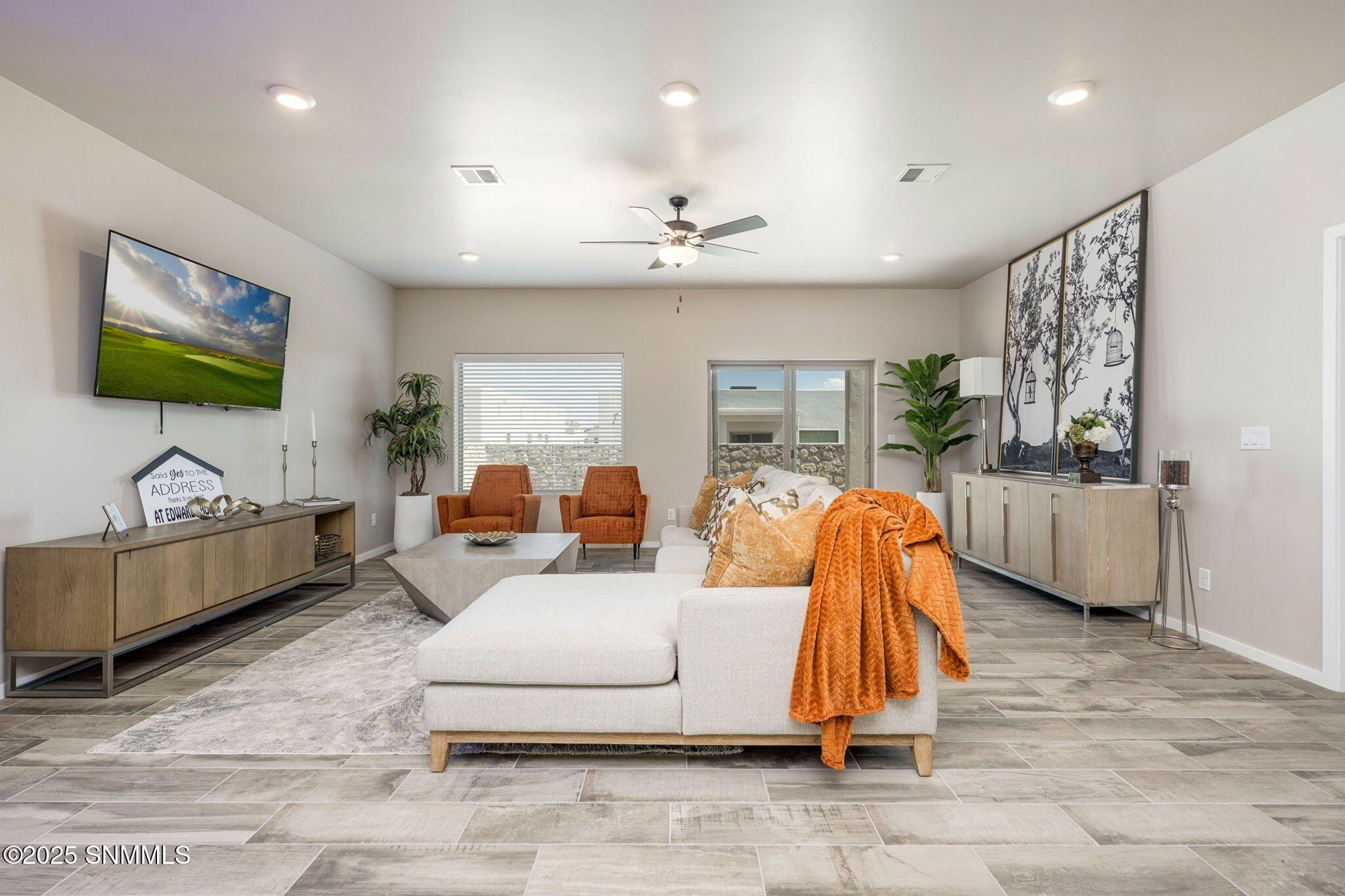 7541 Clarion Way. Las Cruces, NM 88012