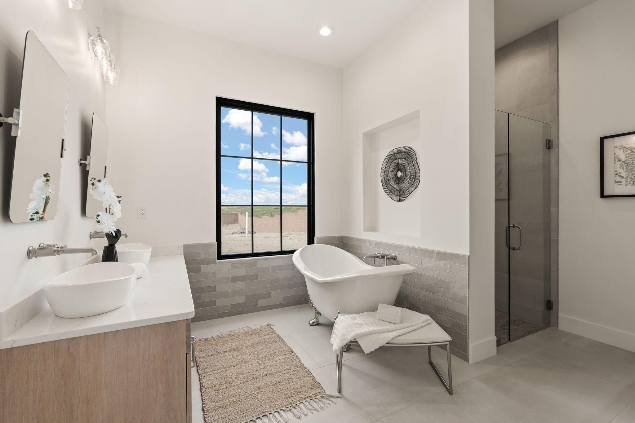 8601 Beverly Hills Avenue Ne. Albuquerque, NM 87122