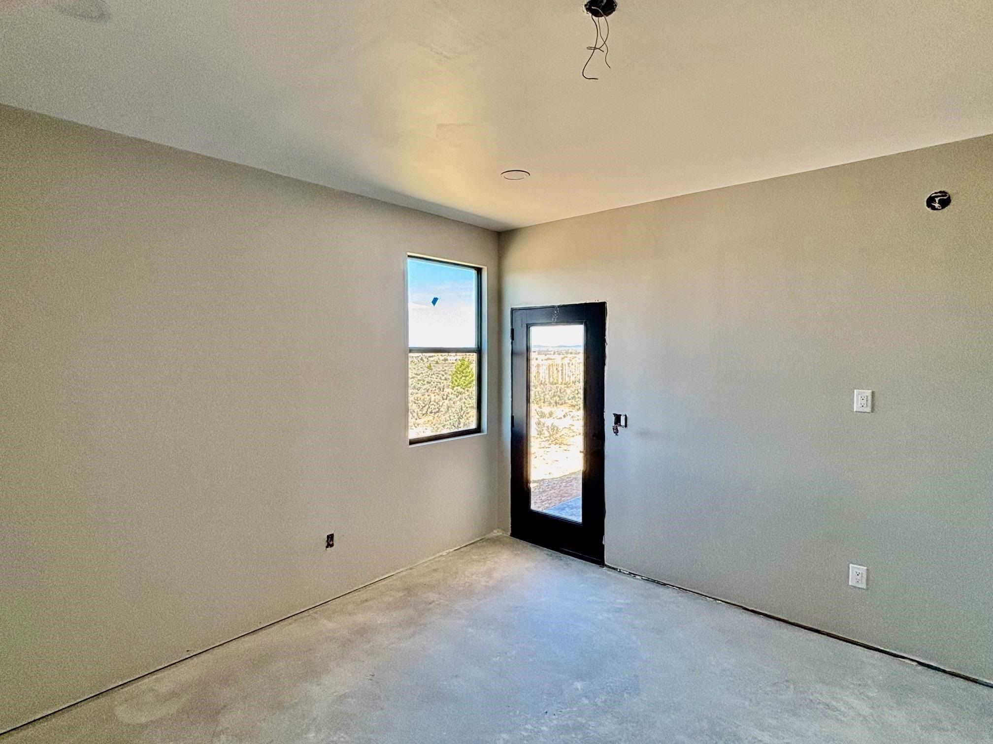 22 Laguardia Rd. Ranchos De Taos, NM 87557