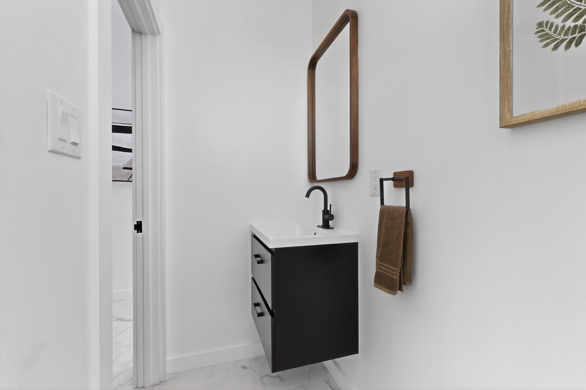 1401 Villa Place Se. Rio Rancho, NM 87124