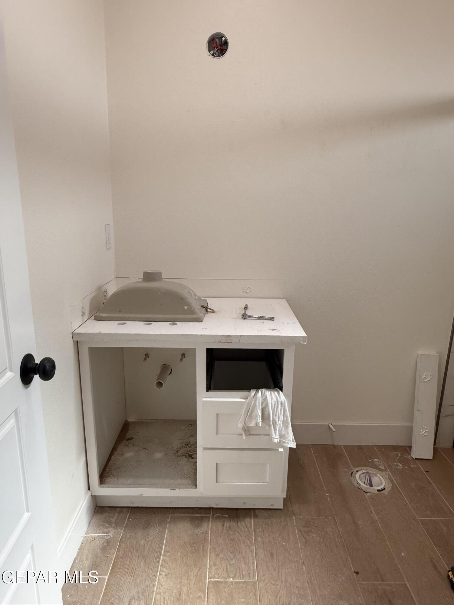 1376 Syrian Desert Drive. Chaparral, NM 88081