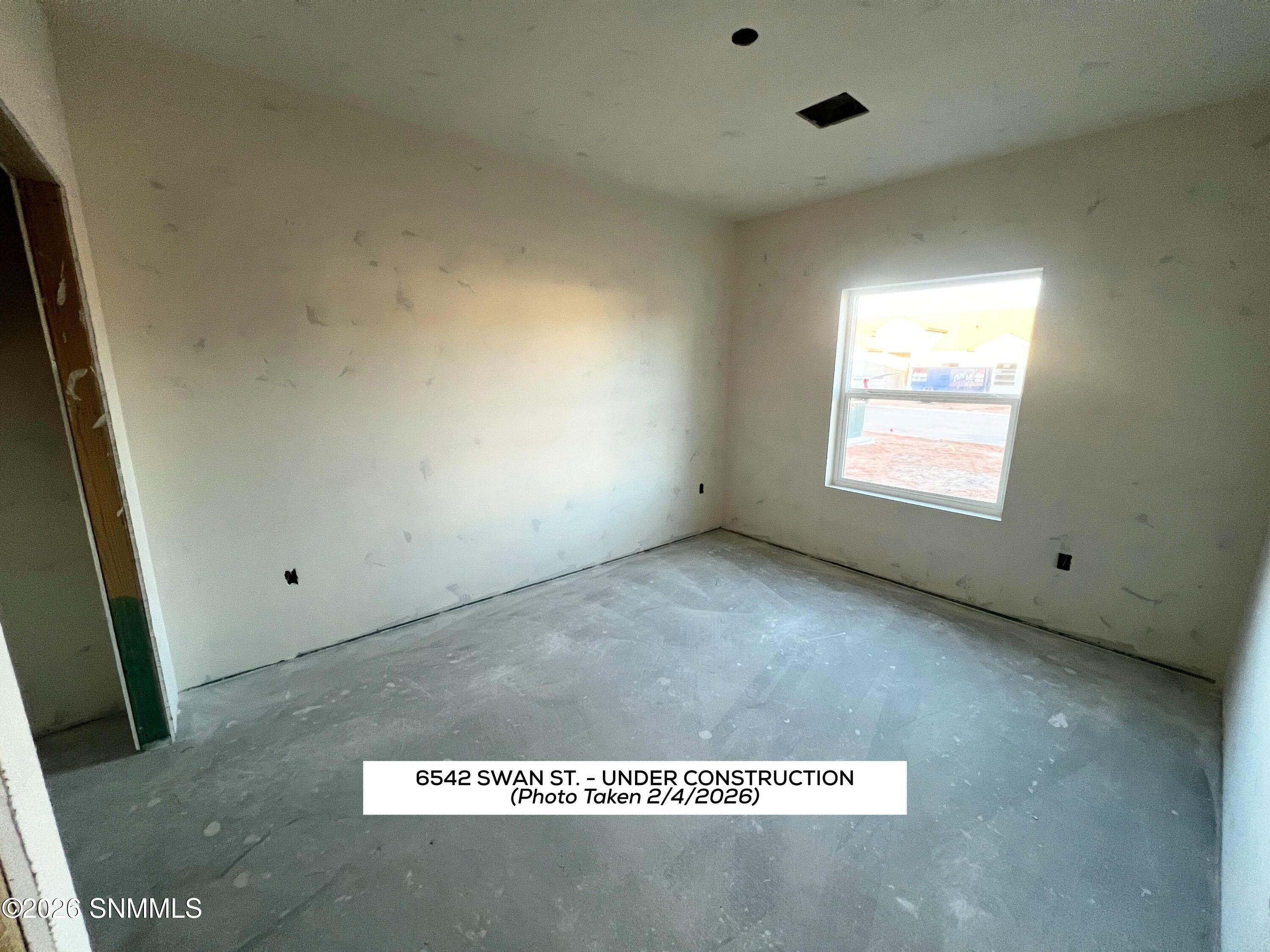 6542 Swan Street. Las Cruces, NM 88012
