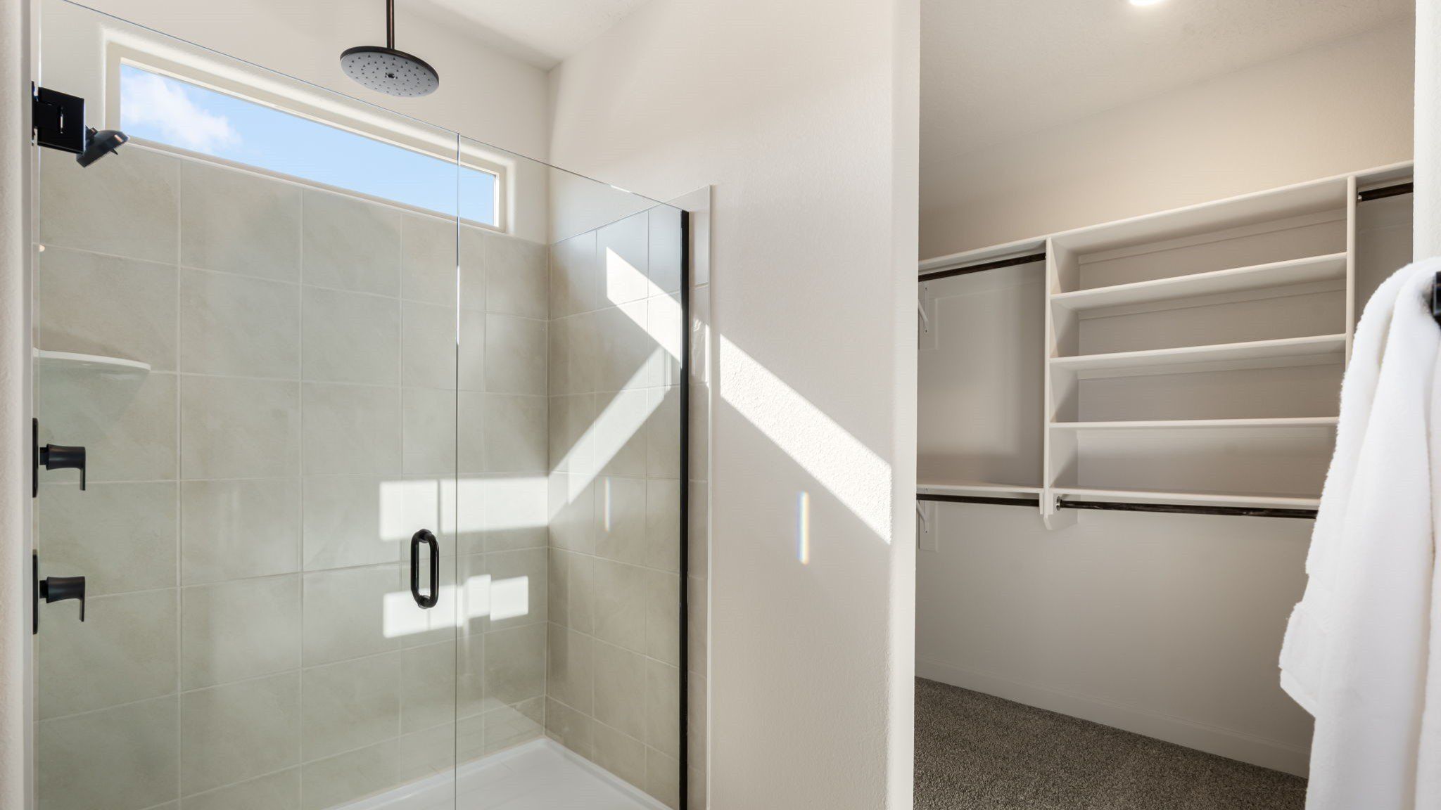 4233 Via De Ventura. Santa Fe, NM 87507