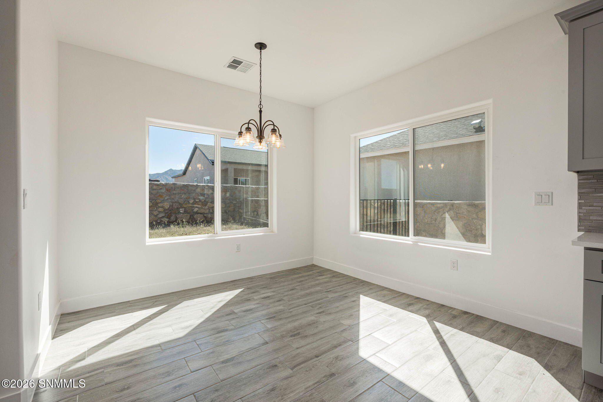 6541 Swan Street. Las Cruces, NM 88012