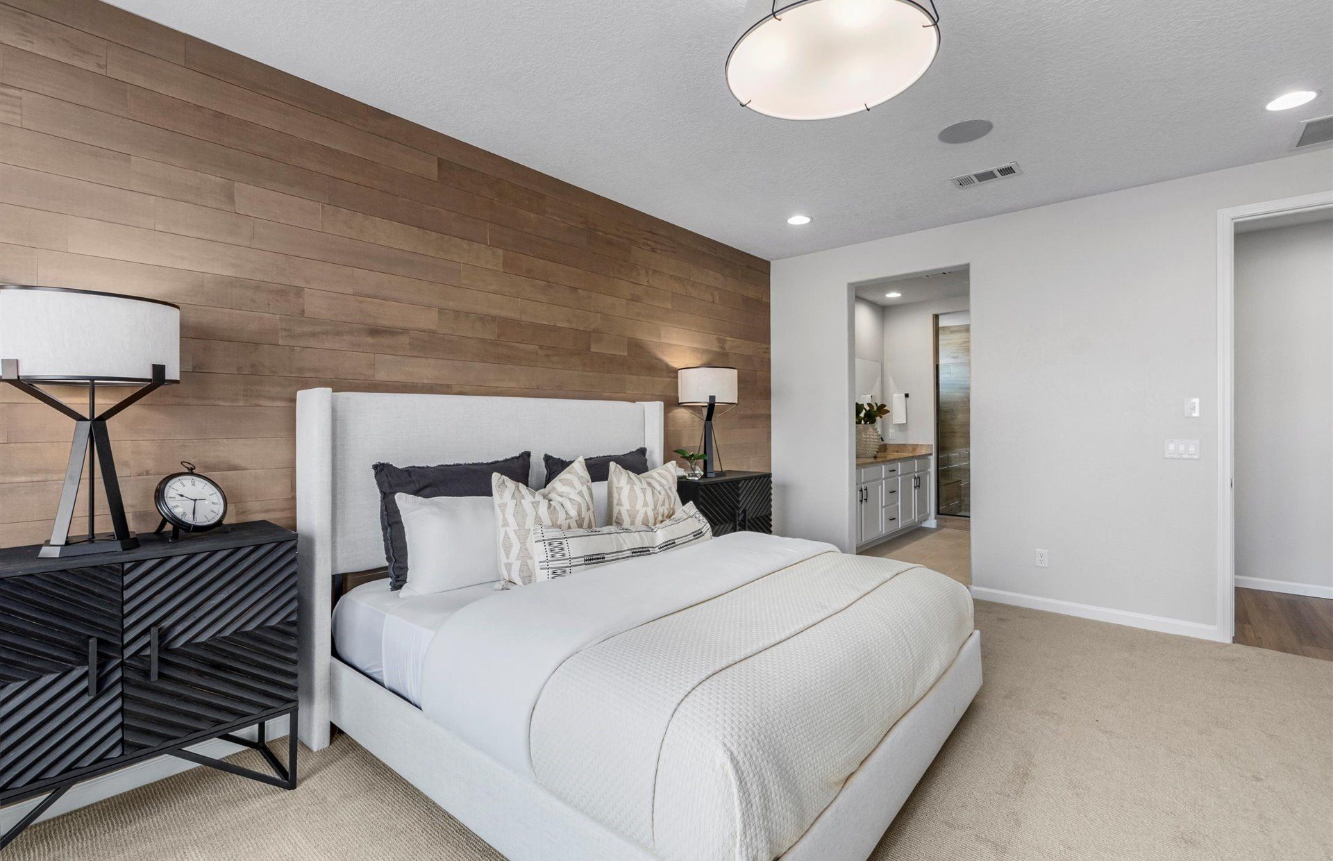 13 Calle Reflejo. Santa Fe, NM 87508