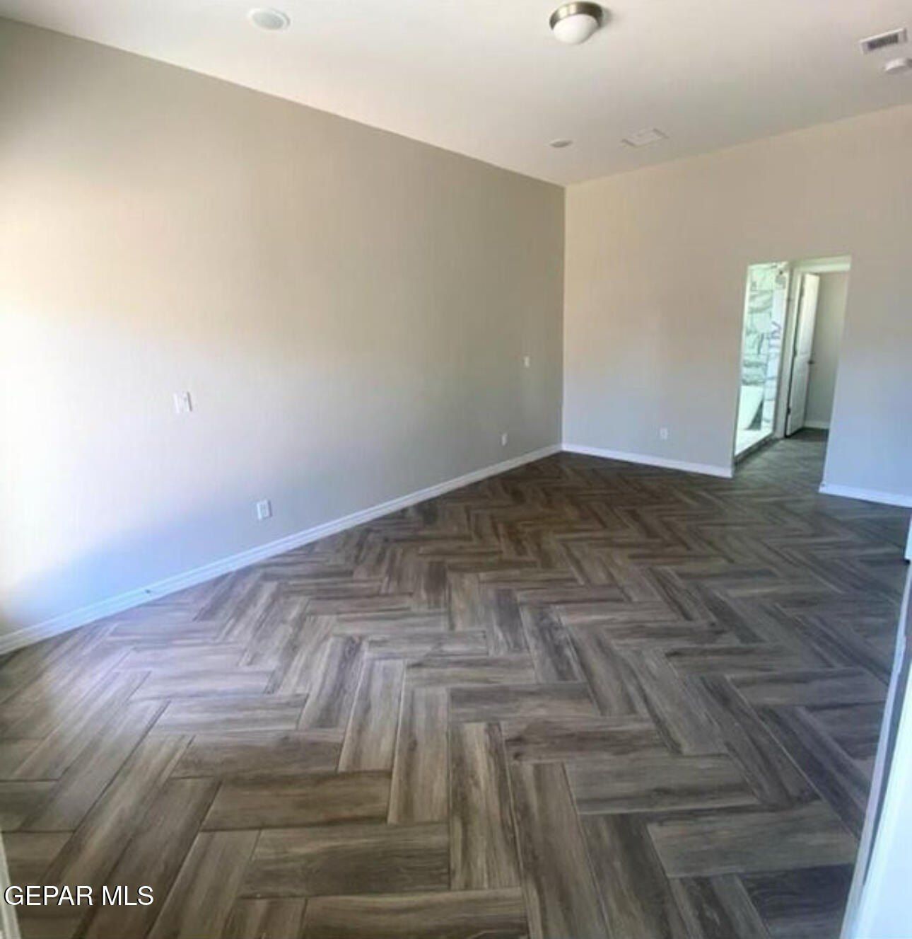 6008 Ashwood Street. Santa Teresa, NM 88008