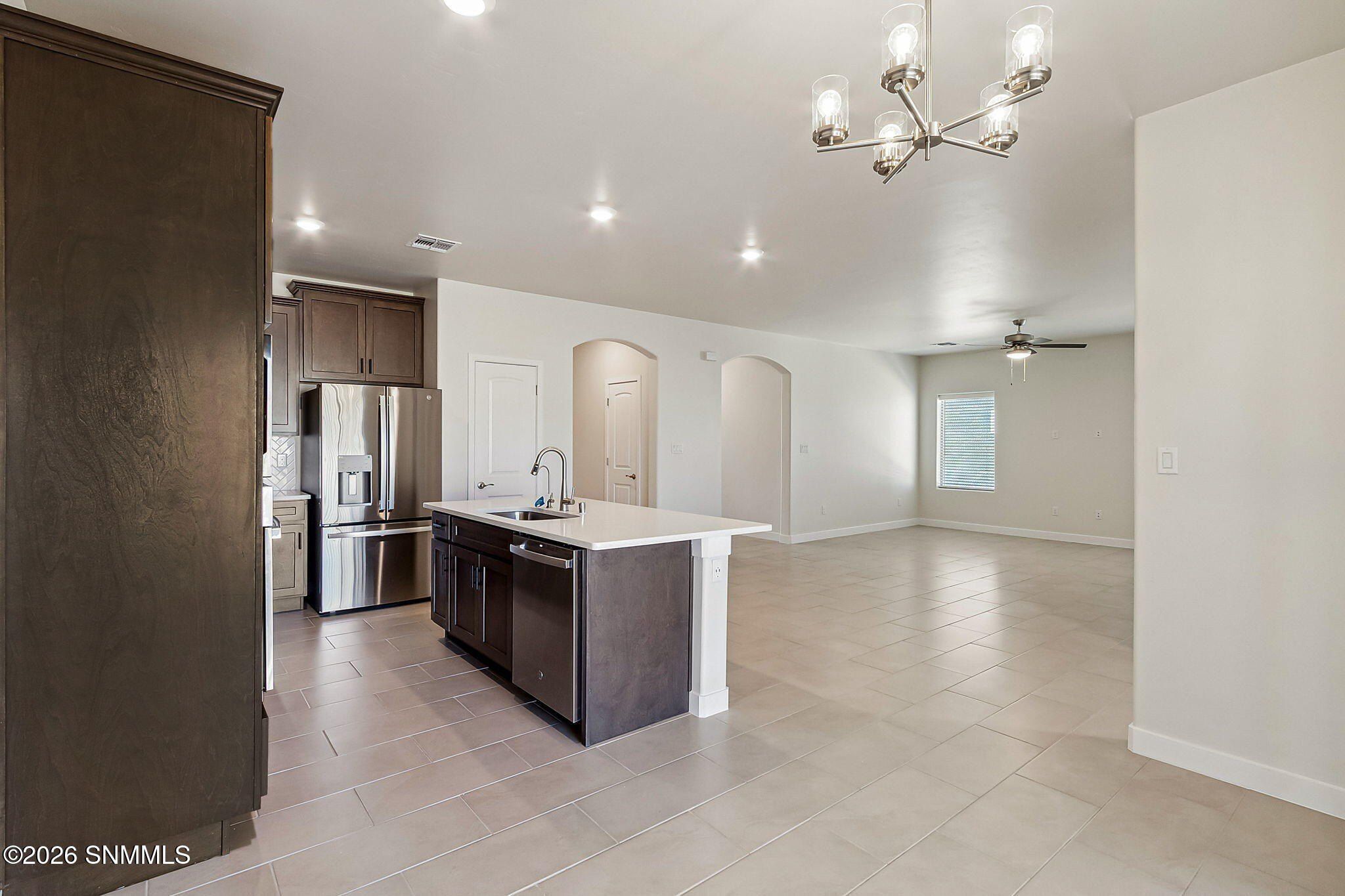 5152 Venado Street. Las Cruces, NM 88012