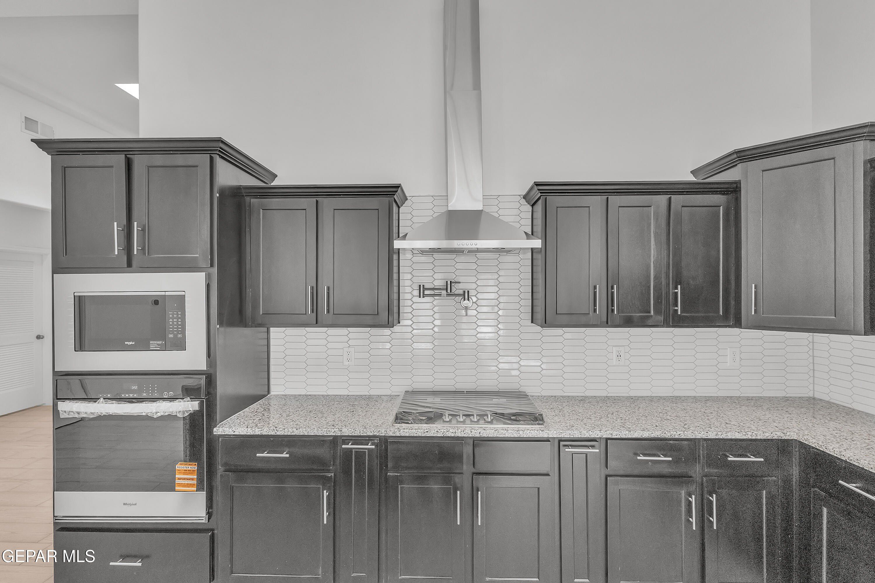 196 Olive Branch Trail. Santa Teresa, NM 88008