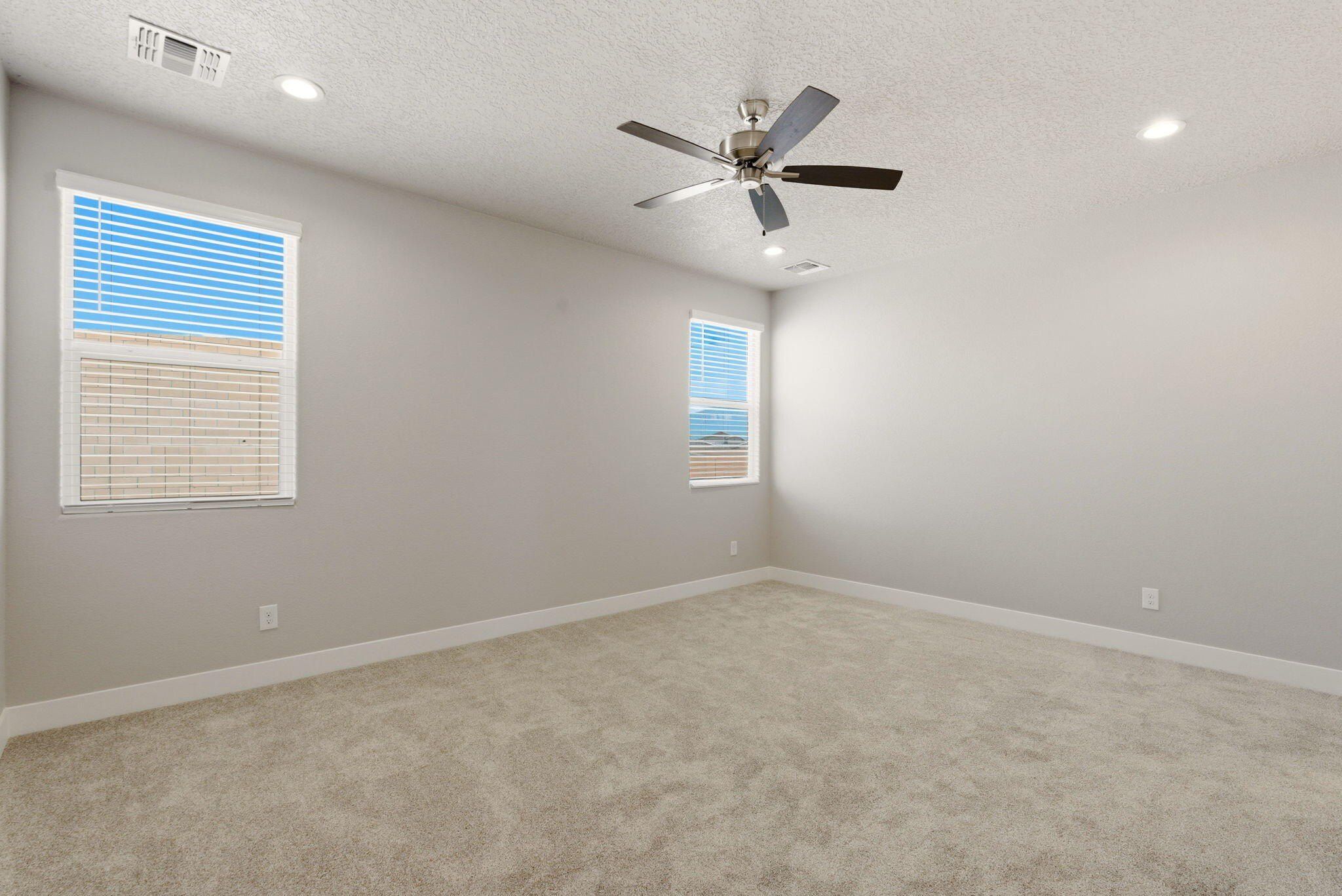 4301 Mountain Trail Loop Ne. Rio Rancho, NM 87144