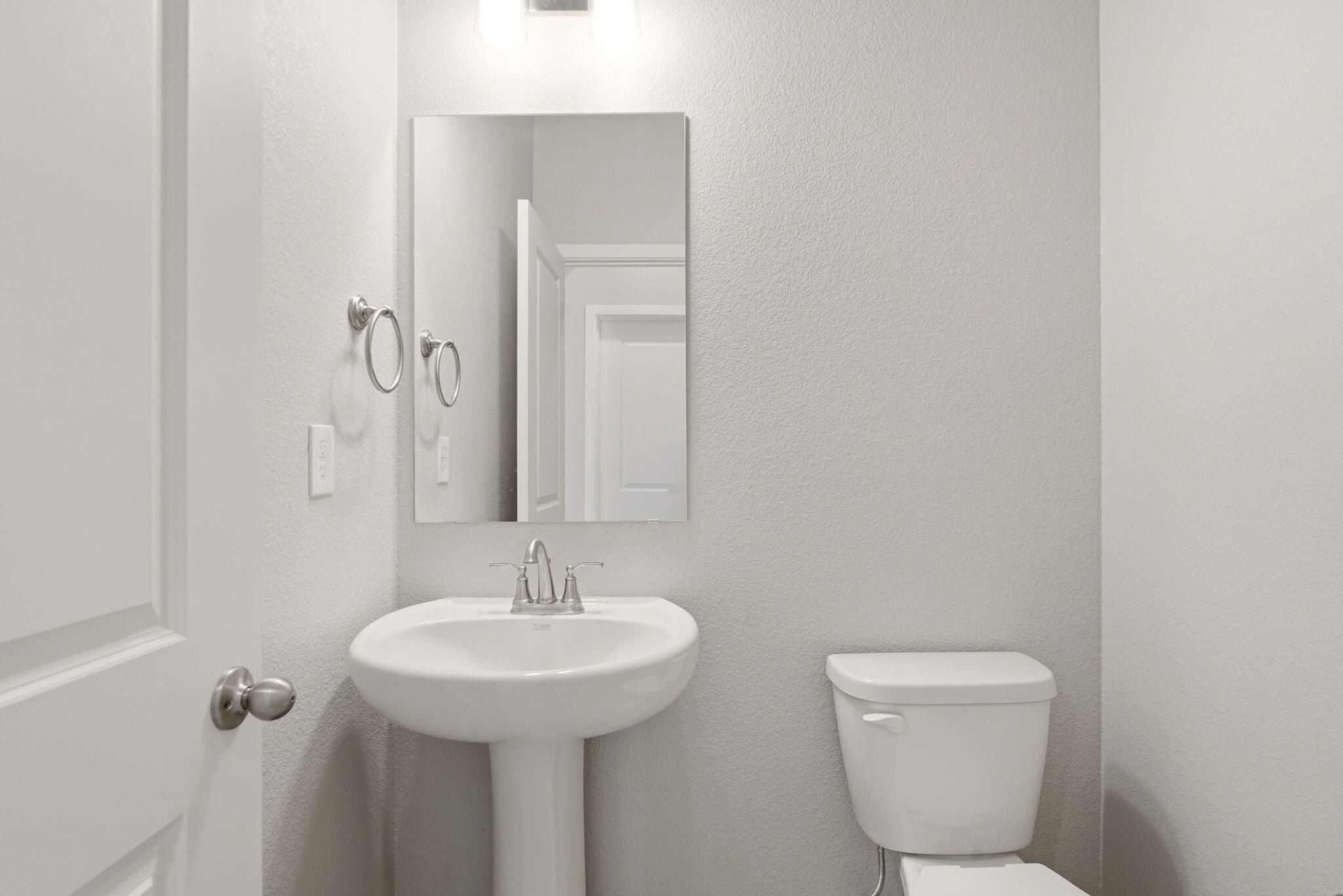 6705 Sydney Drive Ne. Rio Rancho, NM 87144