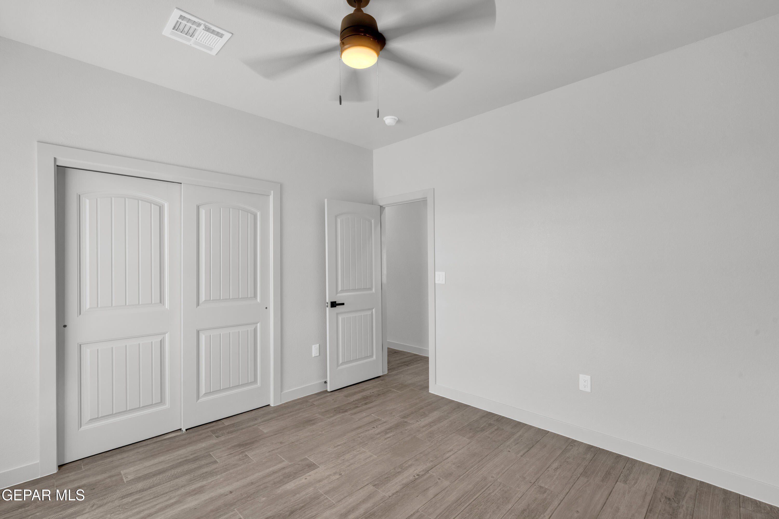 1388 Thar Desert Drive. Chaparral, NM 88081