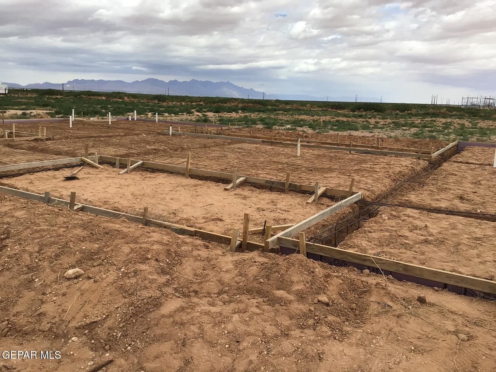 1341 Thar Desert Drive. Chaparral, NM 88081
