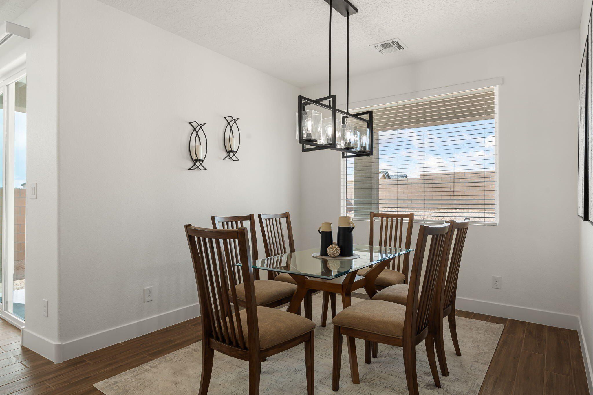 6941 Ava Road. Rio Rancho, NM 87144