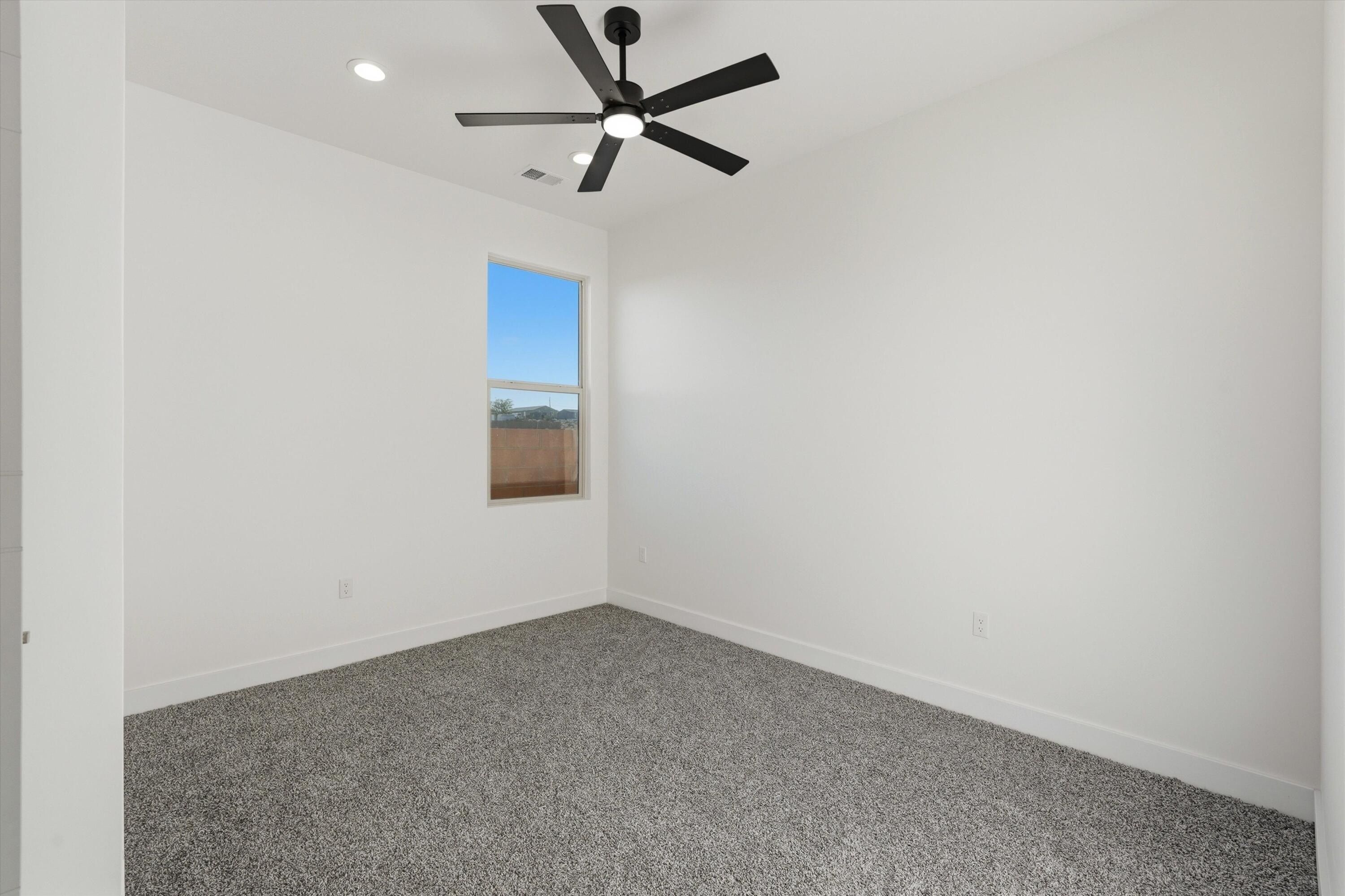 413 Northern Boulevard Ne. Rio Rancho, NM 87144