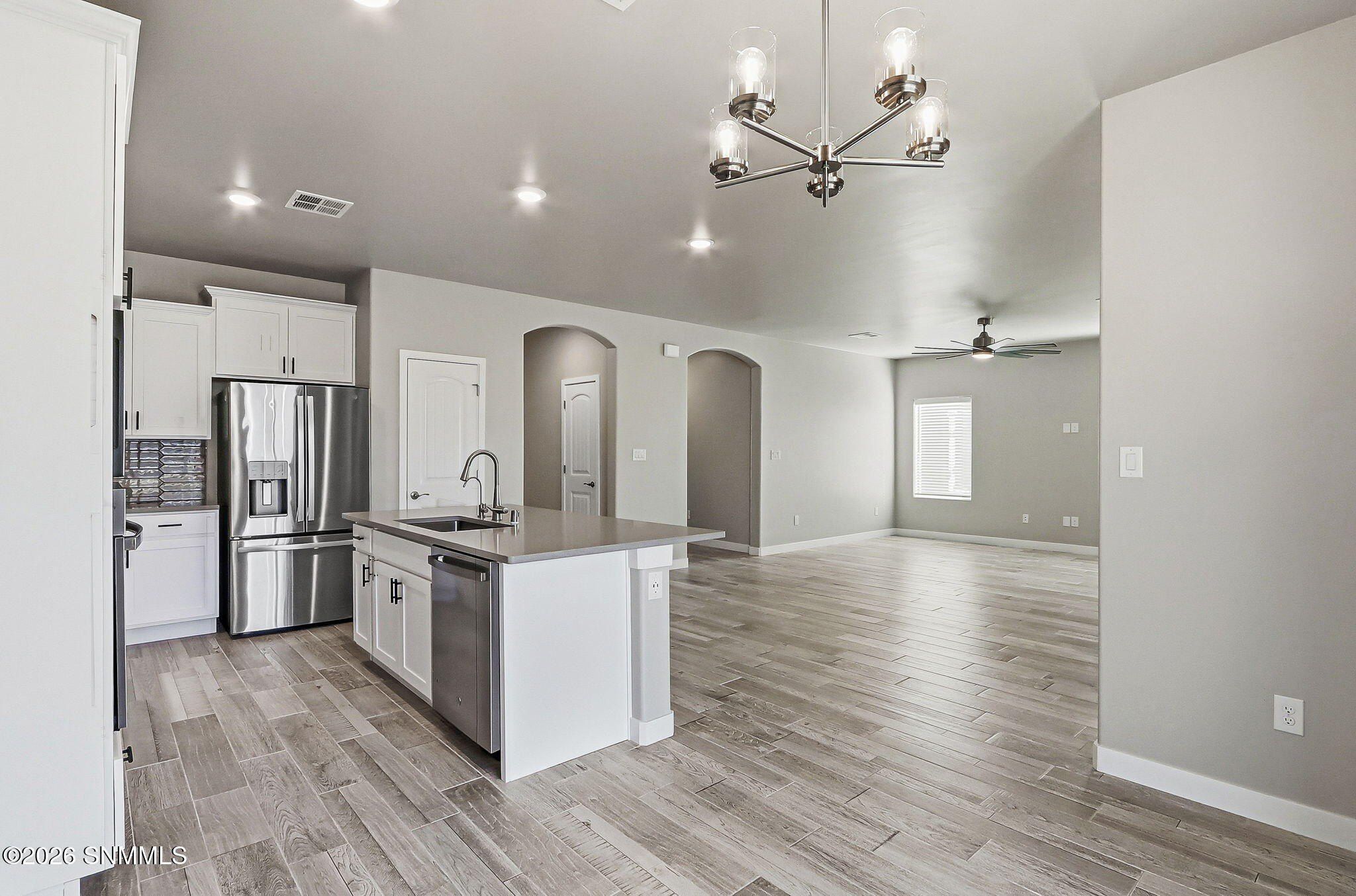 1006 Arabetto Road. Las Cruces, NM 88012