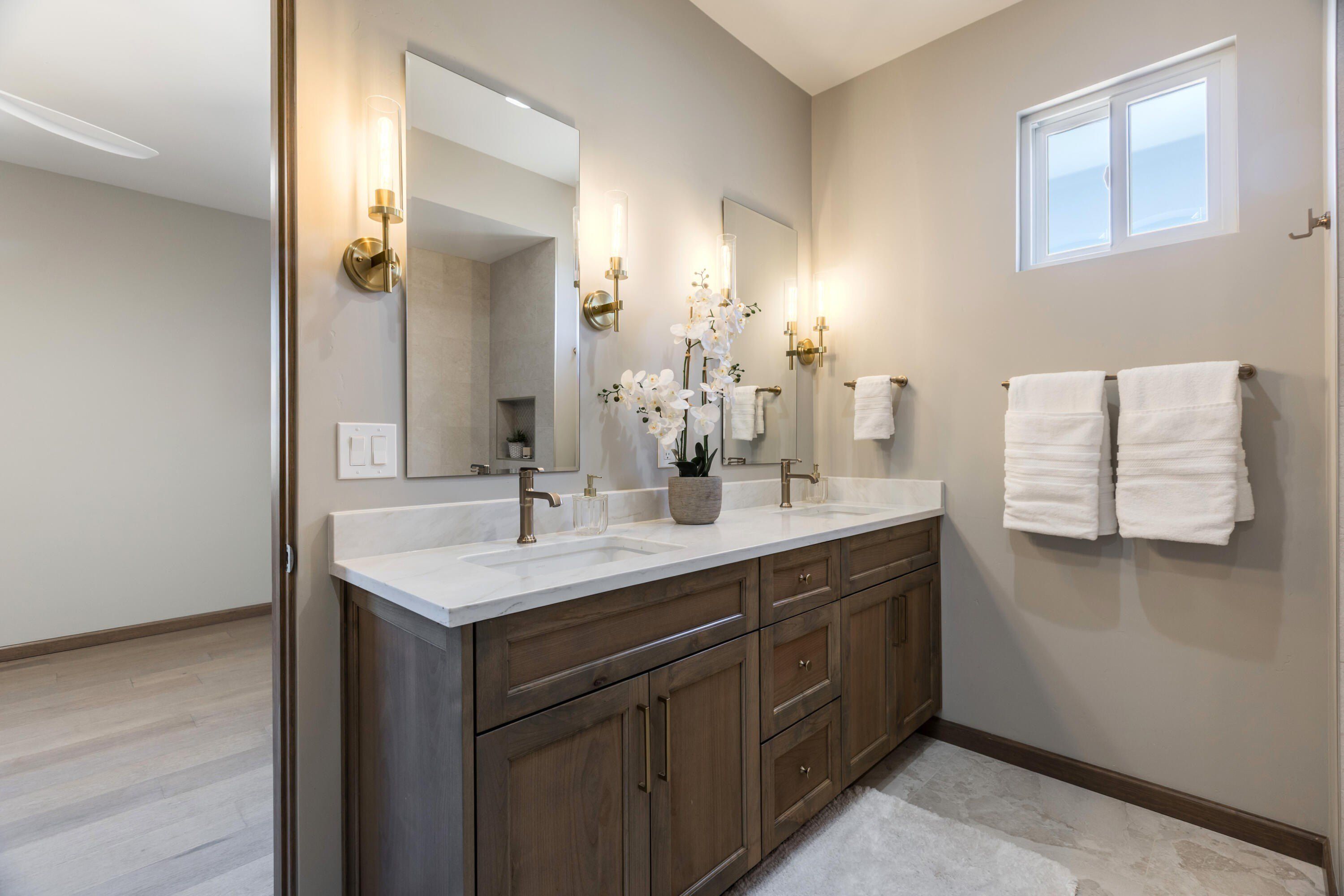 230 Cornflower Court. Placitas, NM 87043