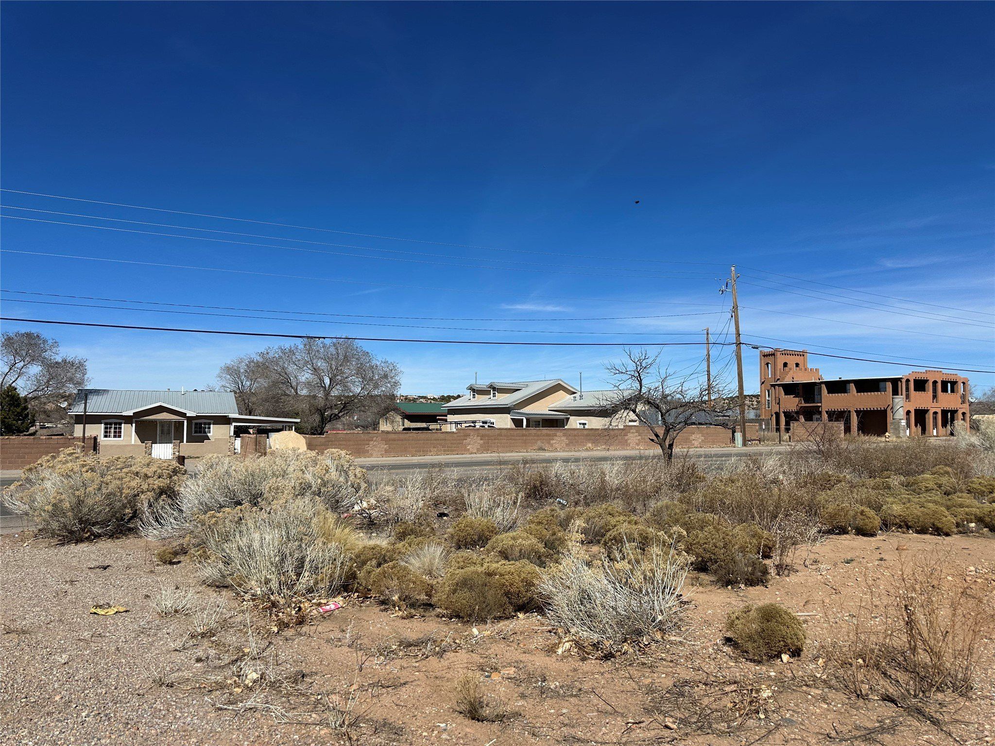 2768 Agua Fria. Santa Fe, NM 87507