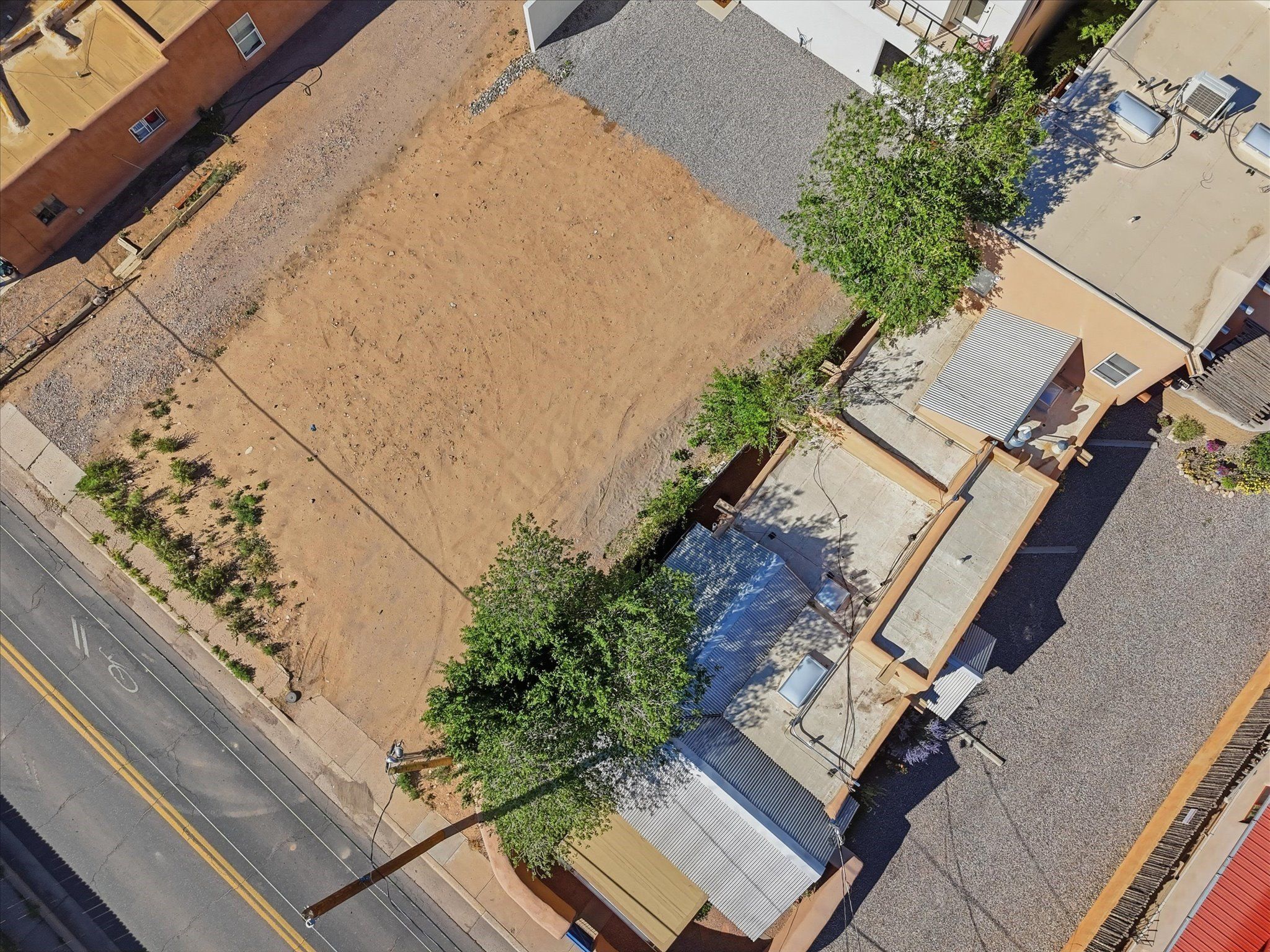 813 Baca Street. Santa Fe, NM 87505