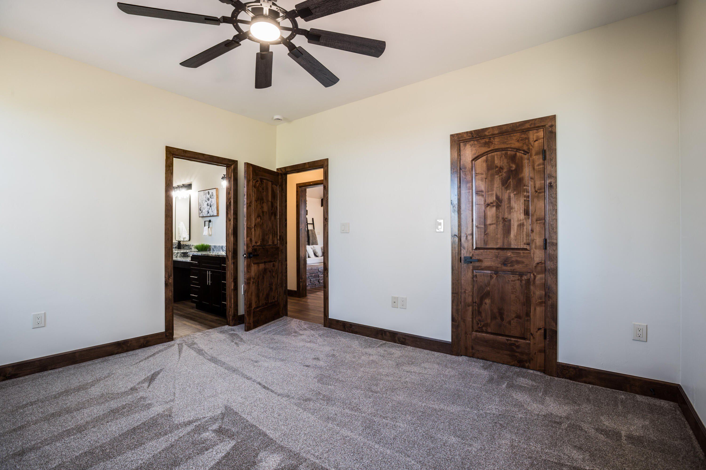 26 Jordan Court. Sandia Park, NM 87047