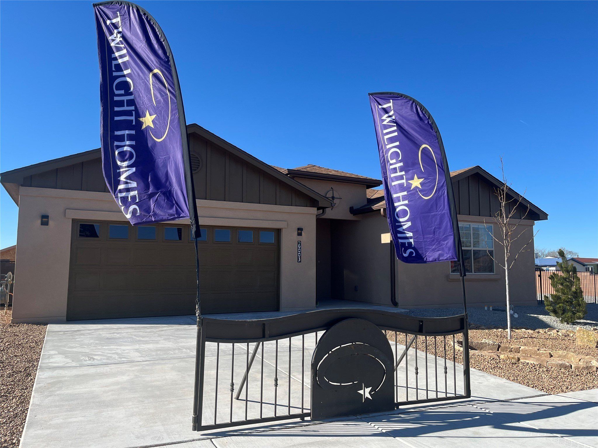 6048 Geo Park Lane. Santa Fe, NM 87507