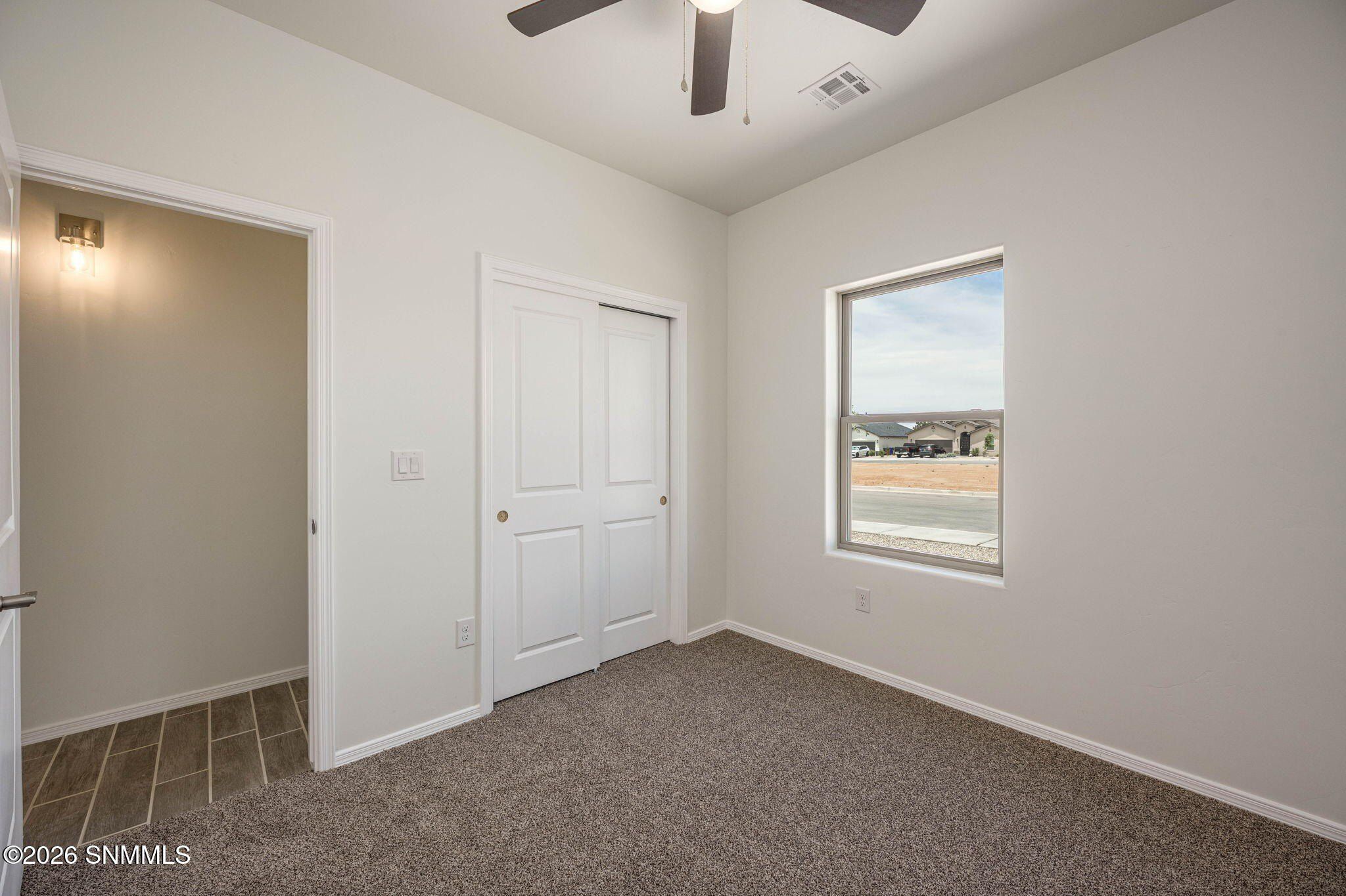 5922 Diaz Loop. Las Cruces, NM 88012