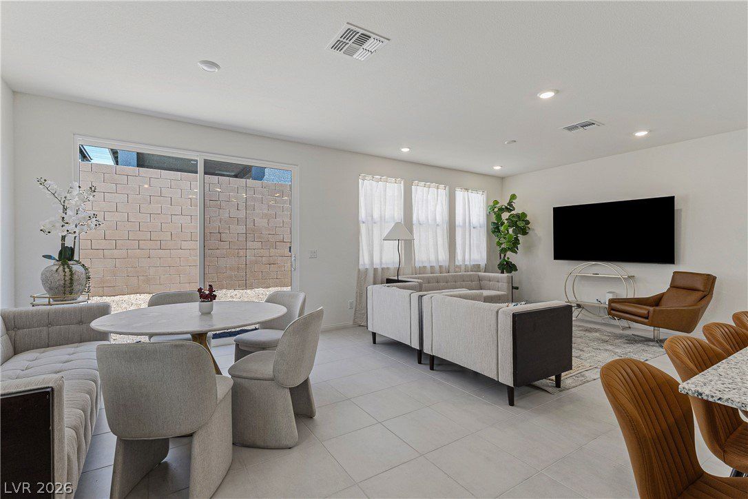 10034 Sir Atlas Court. Las Vegas, NV 89148