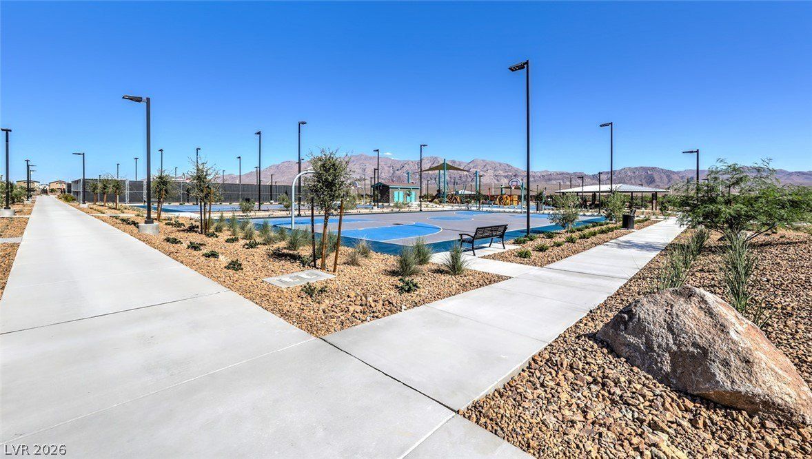 900 Kassie Lake Way. North Las Vegas, NV 89084