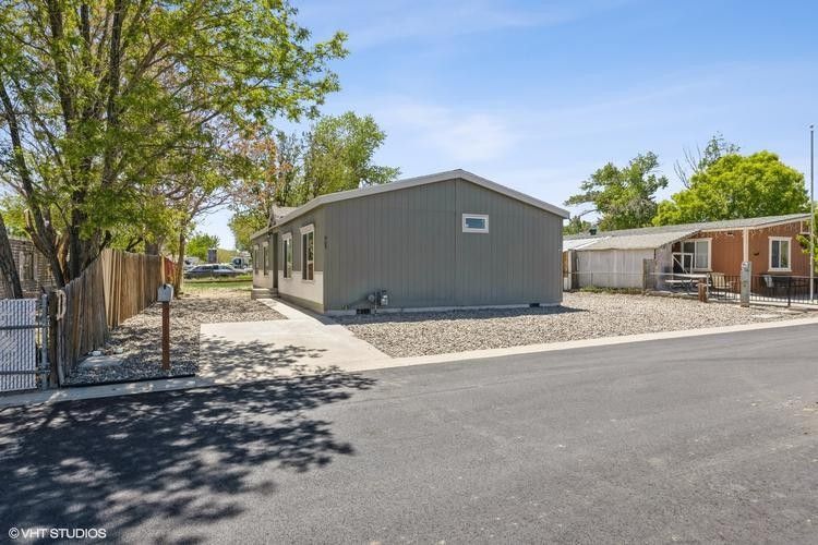 905 Villa Way. Fernley, NV 89408