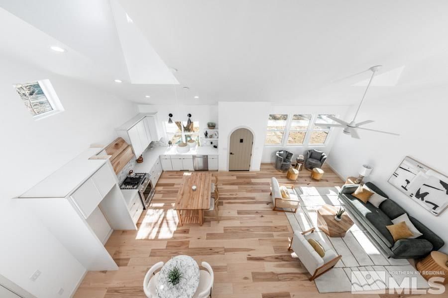 615 John Fremont. Reno, NV 89509