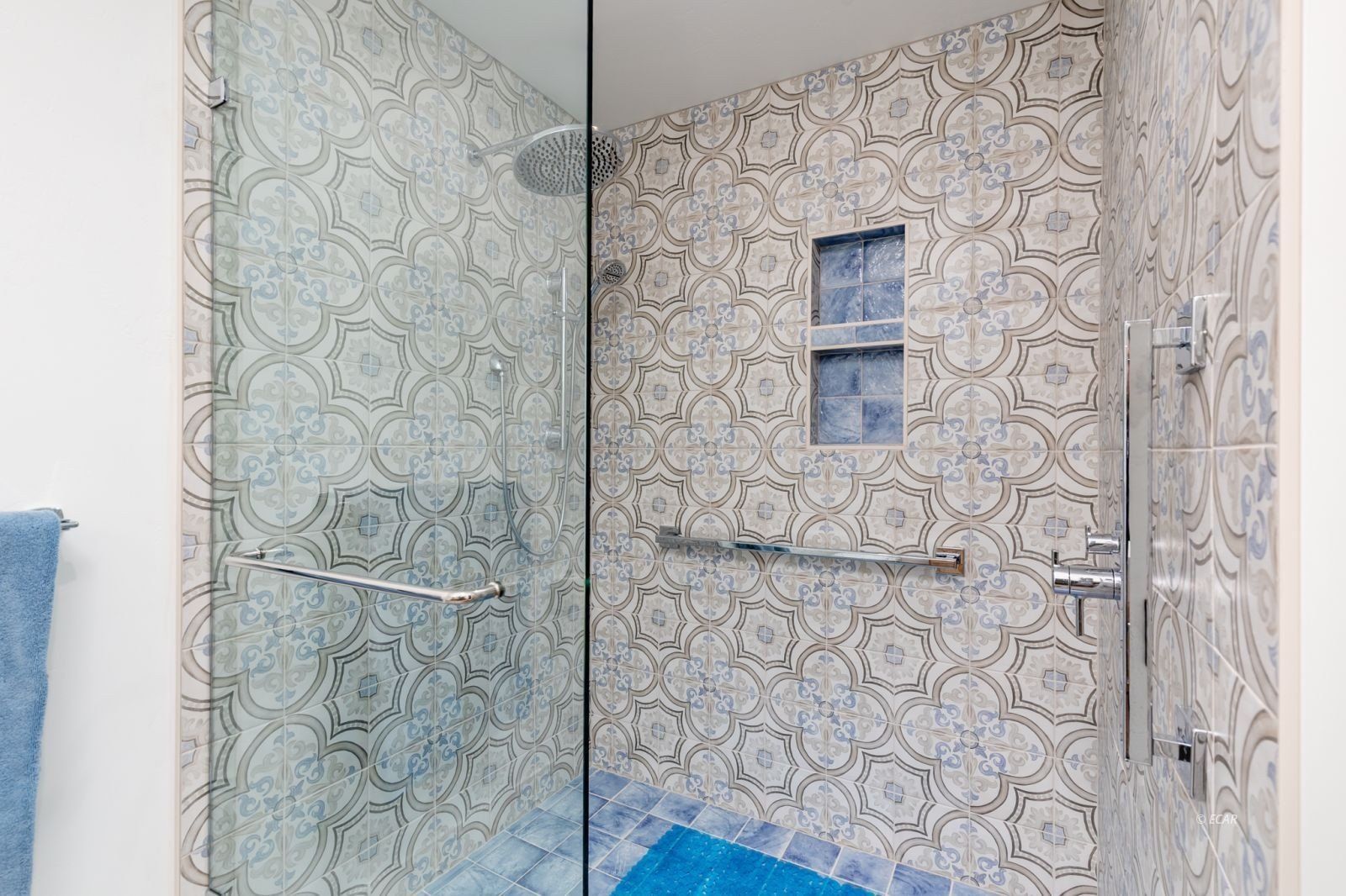 76 Foothill Drive. Lamoille, NV 89828