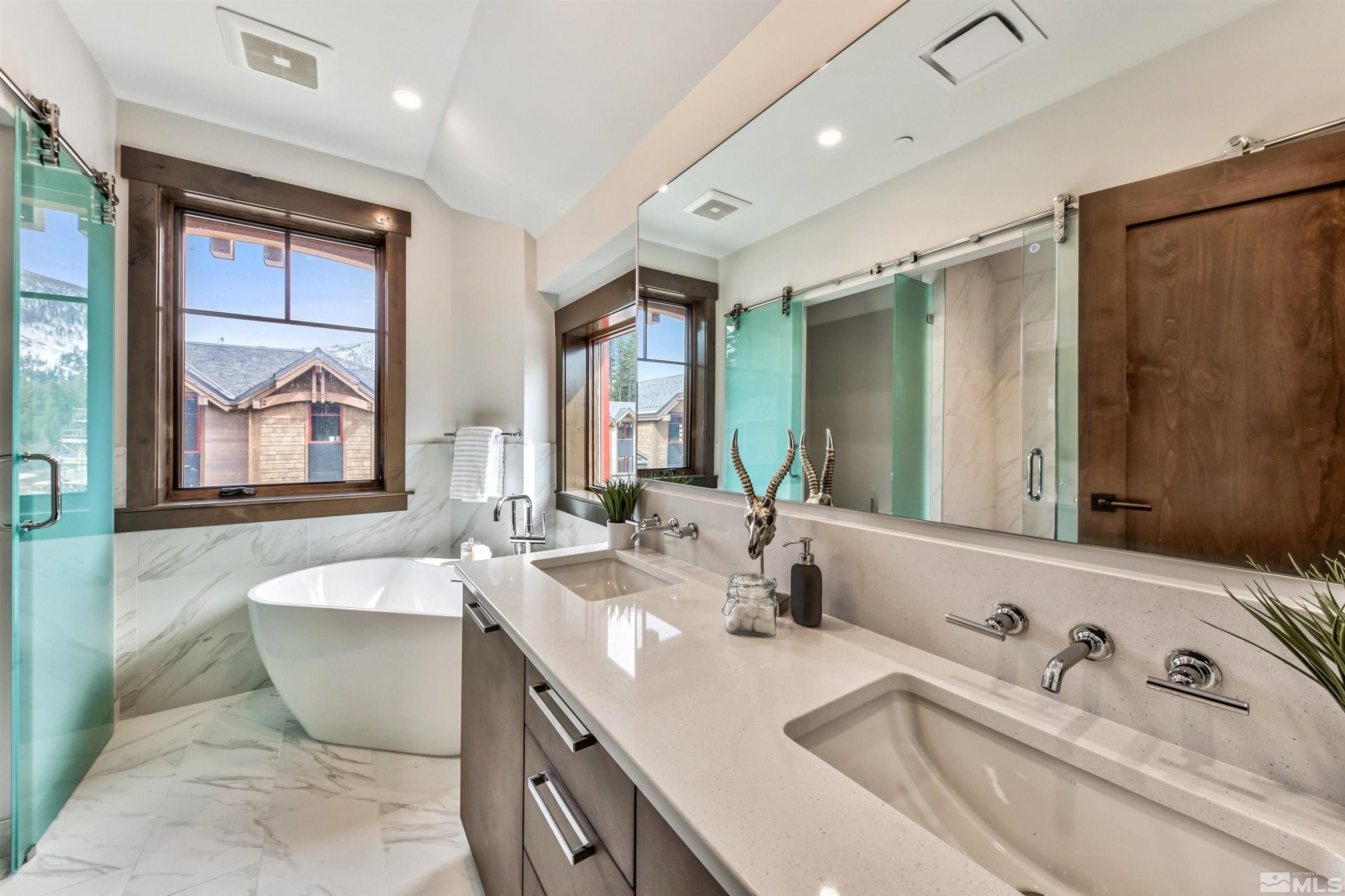 28 Beach Club Drive 408. Stateline, NV 89449